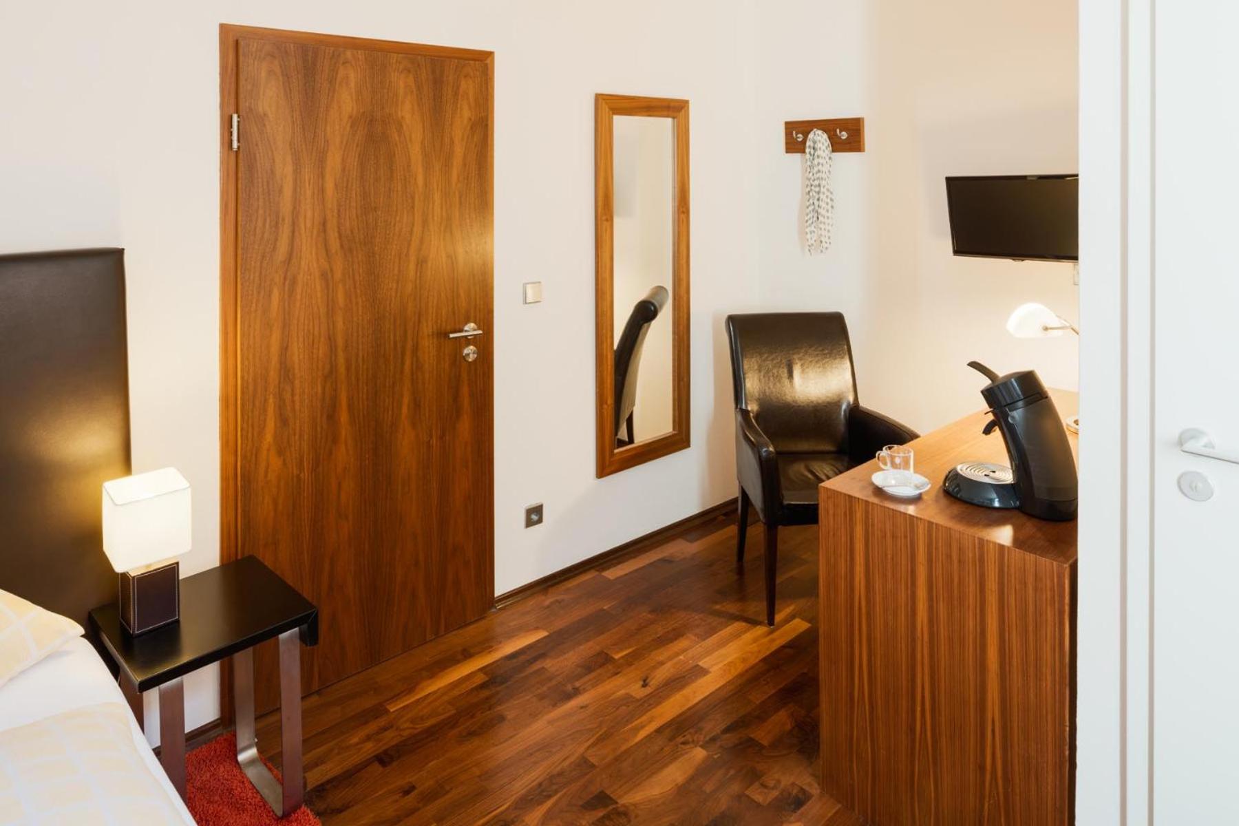 Standard Single Room photo 3