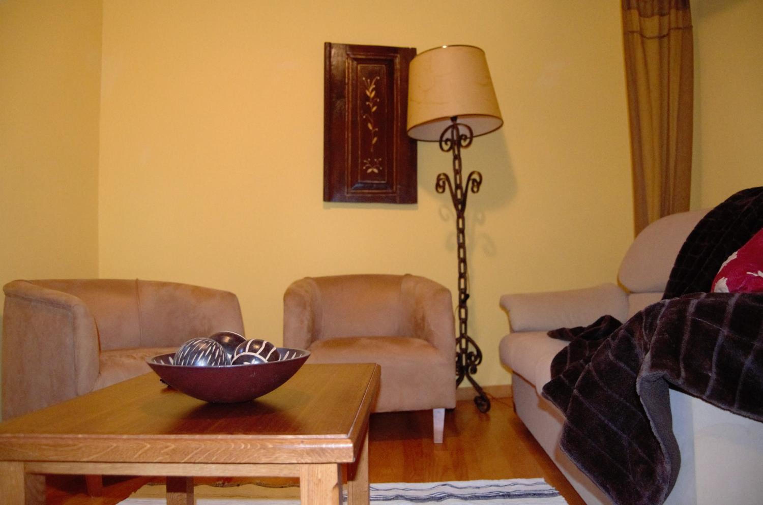 Double Room - Photo 7