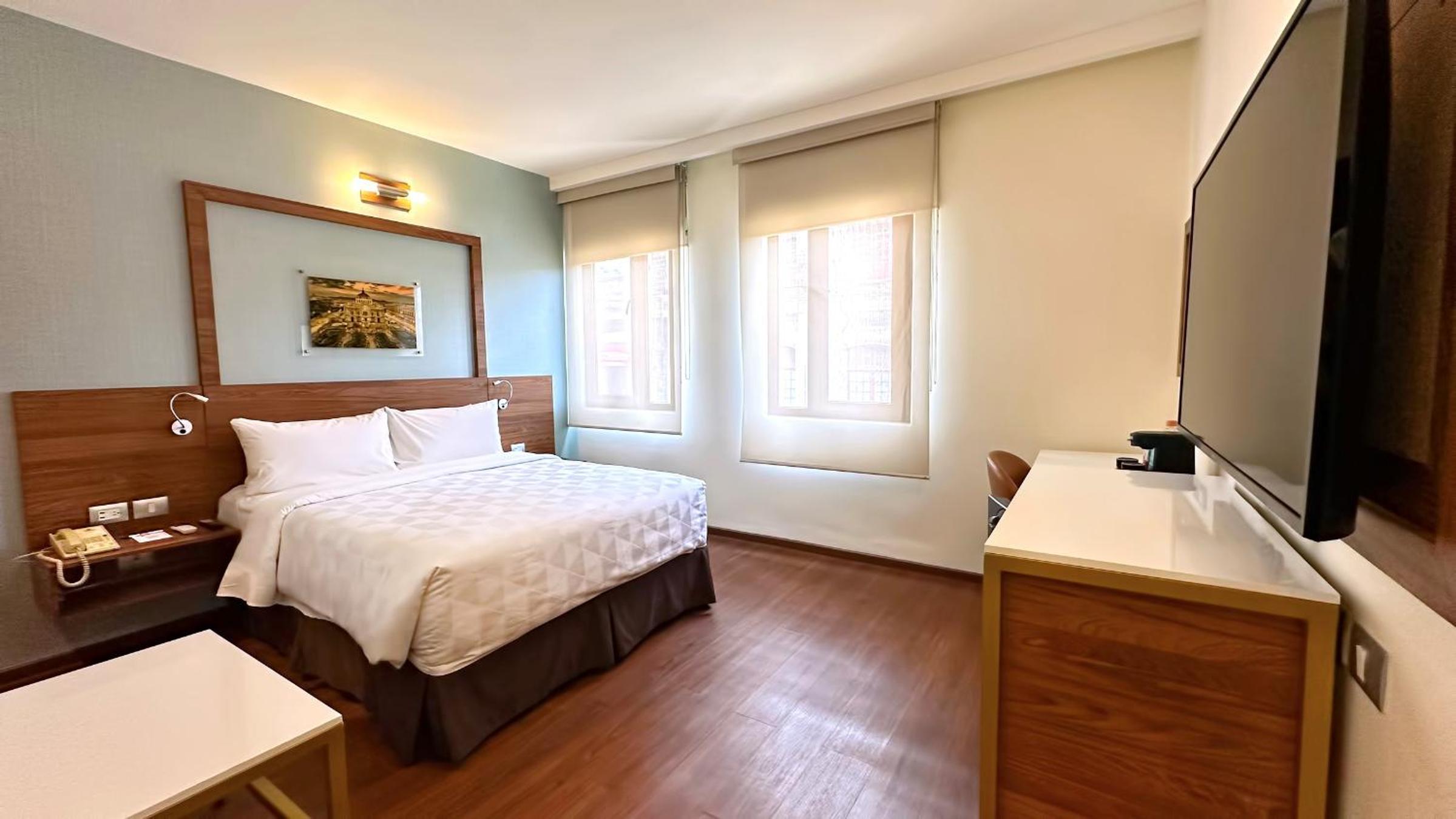 Standard Double Room - Photo 2