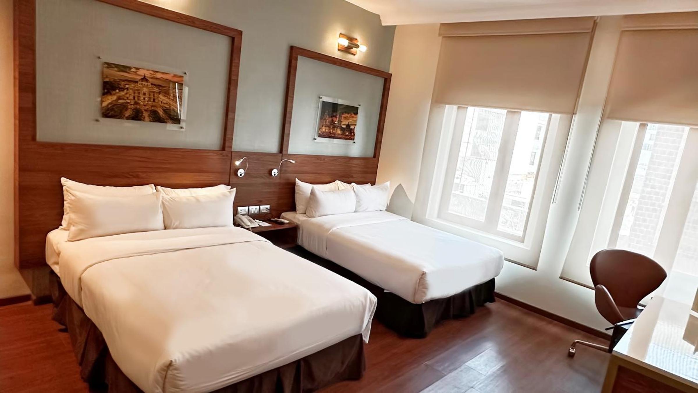 Standard Double Room with Two Double Beds - Photo 3