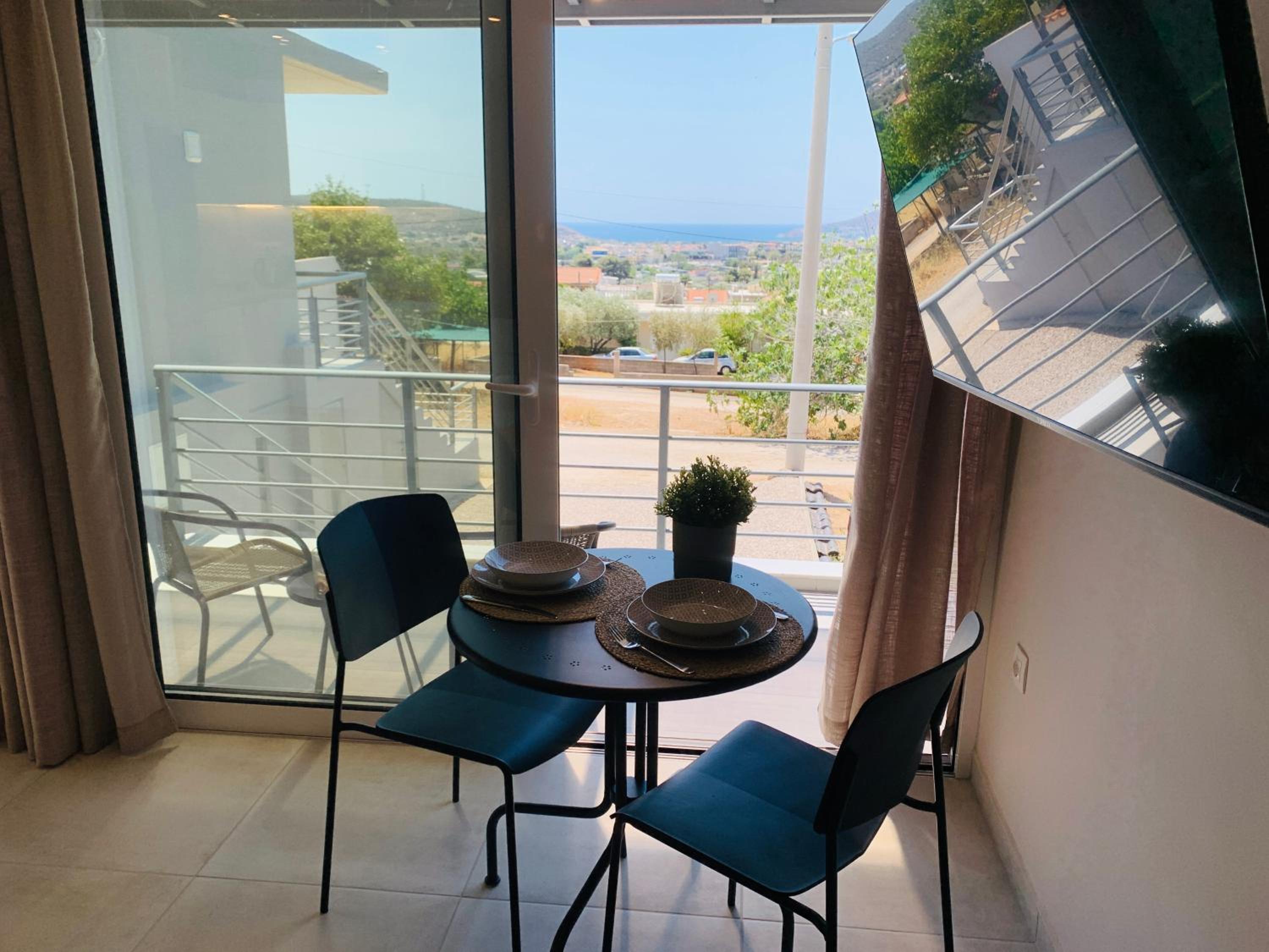 Studio with Sea View - Photo 7