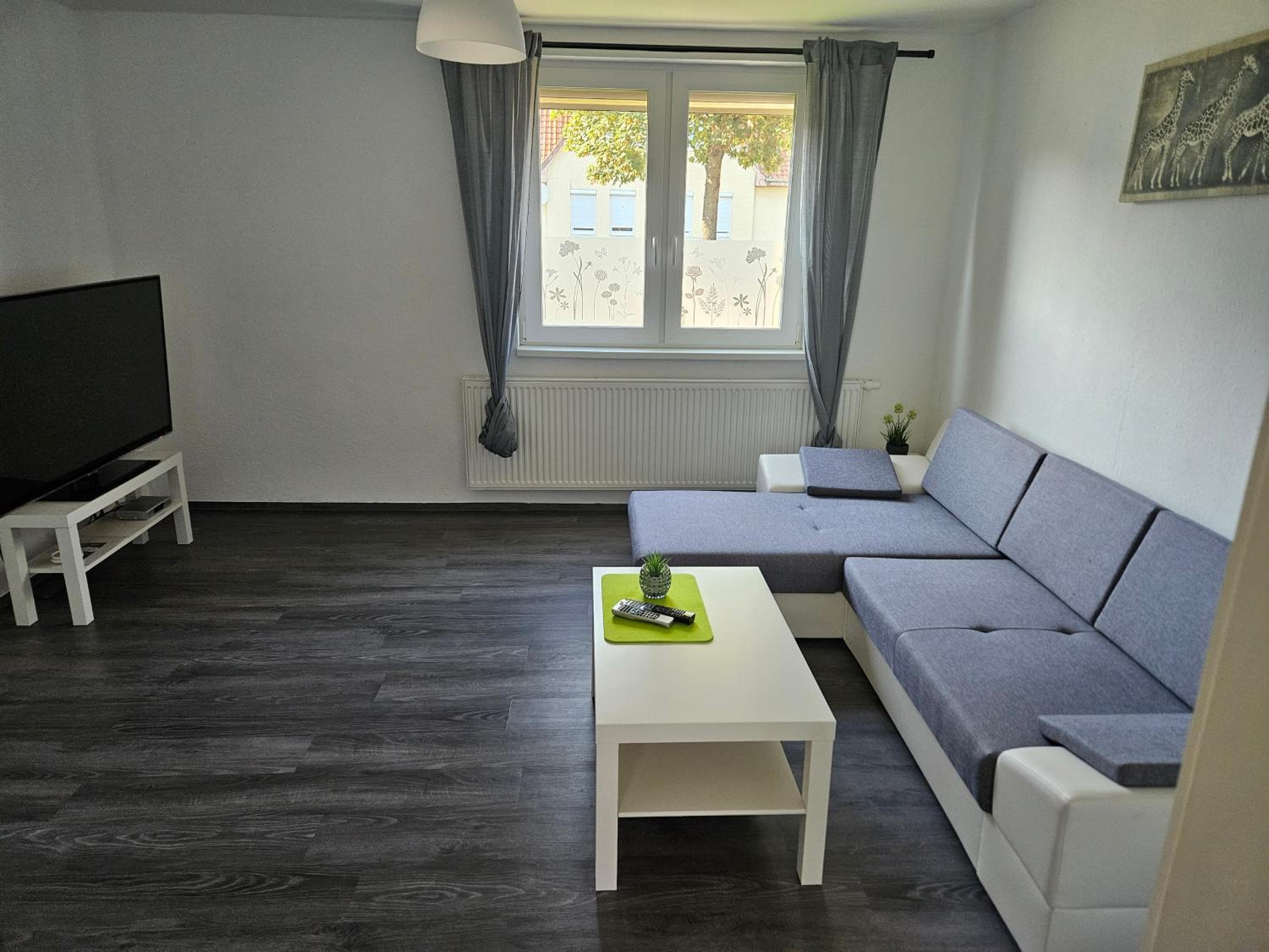 Three-Bedroom Apartment photo 2