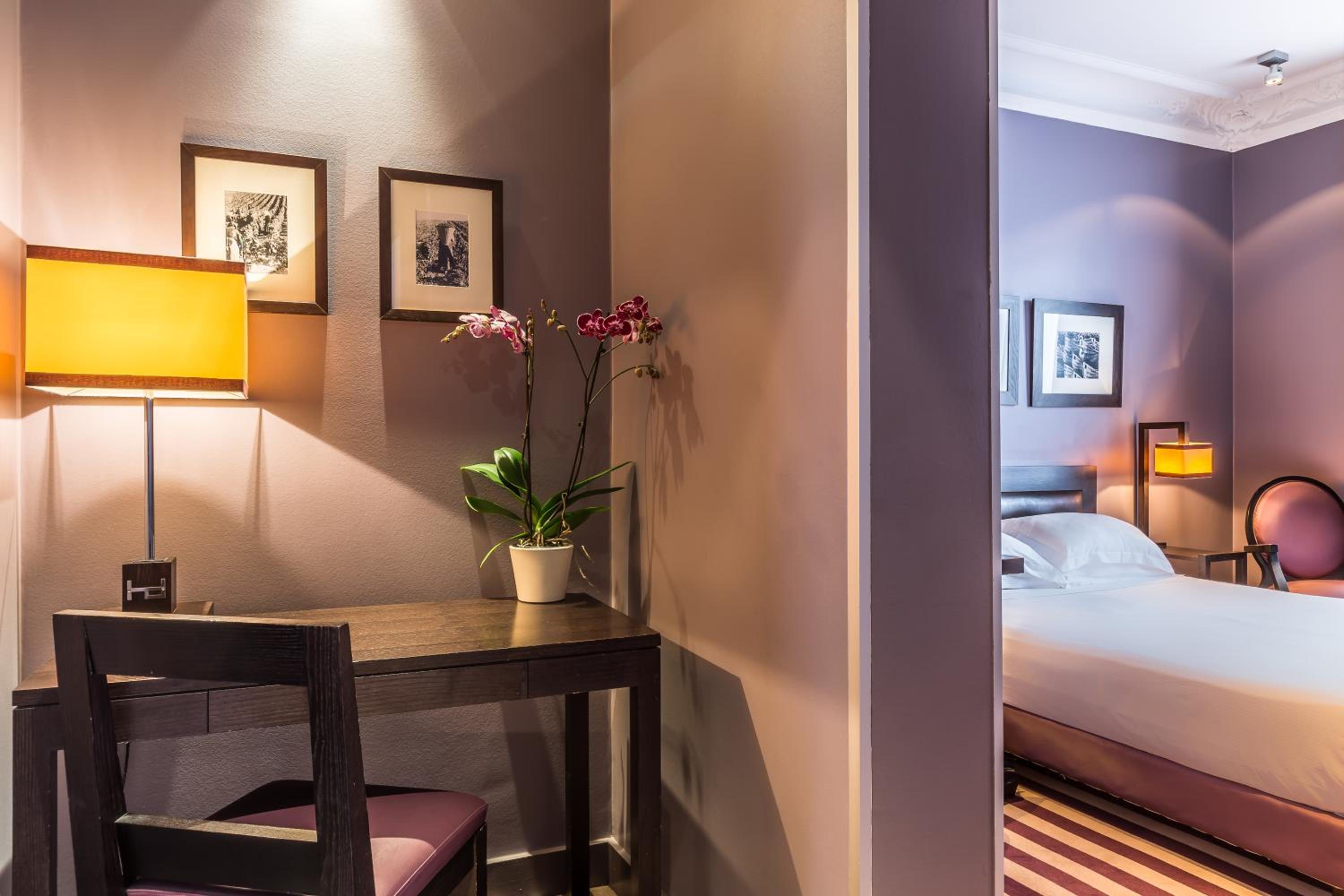 Superior Queen Room