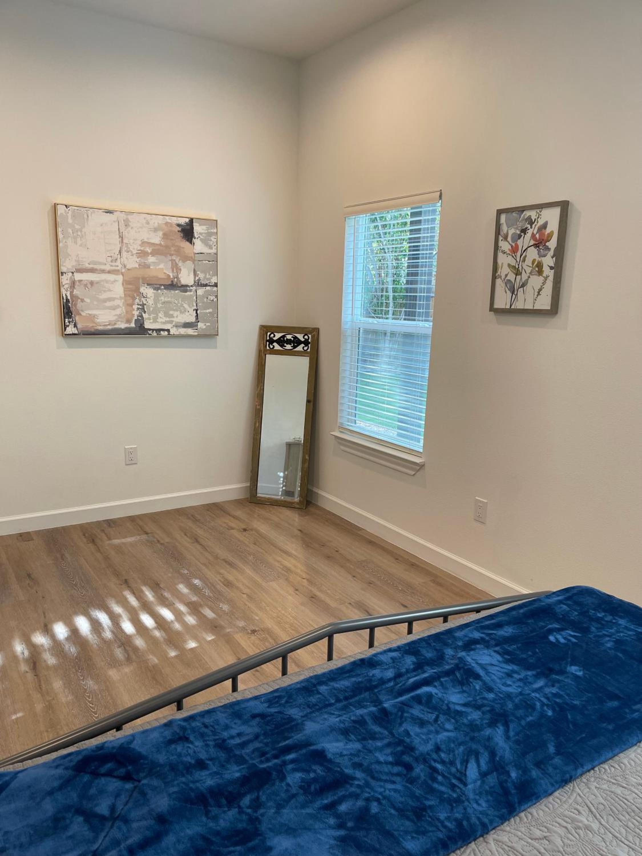Three-Bedroom House photo 1