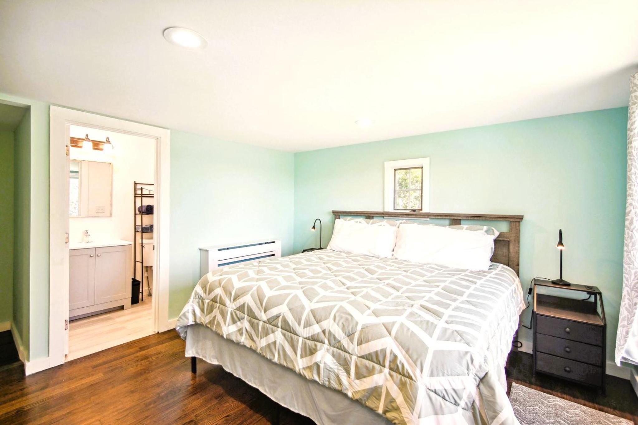 King Room with Lake View