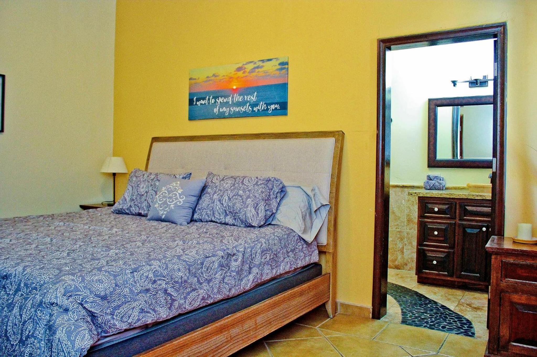 Four-Bedroom House photo 1