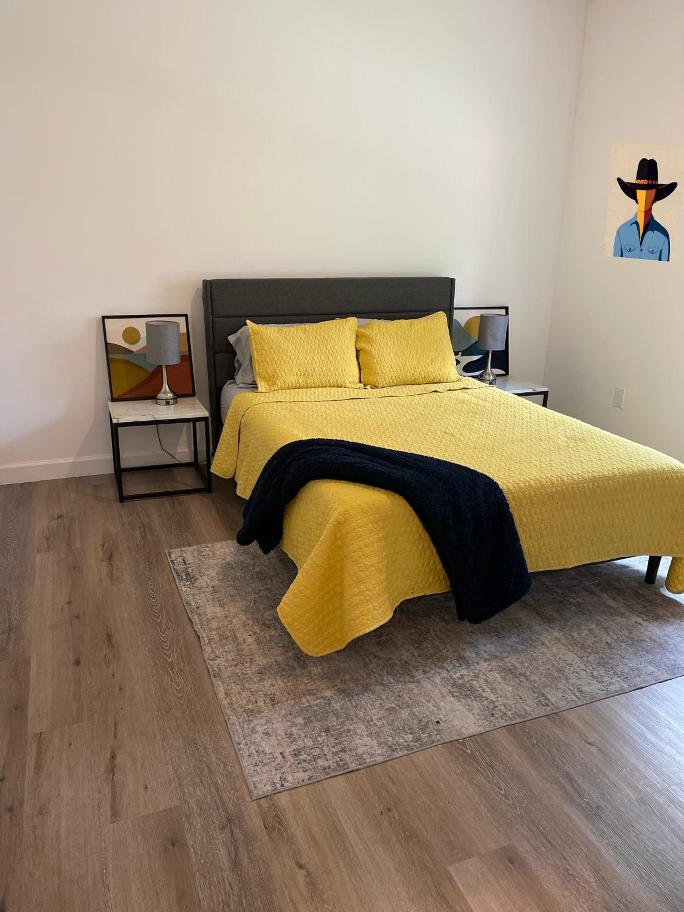 Three-Bedroom House photo 2