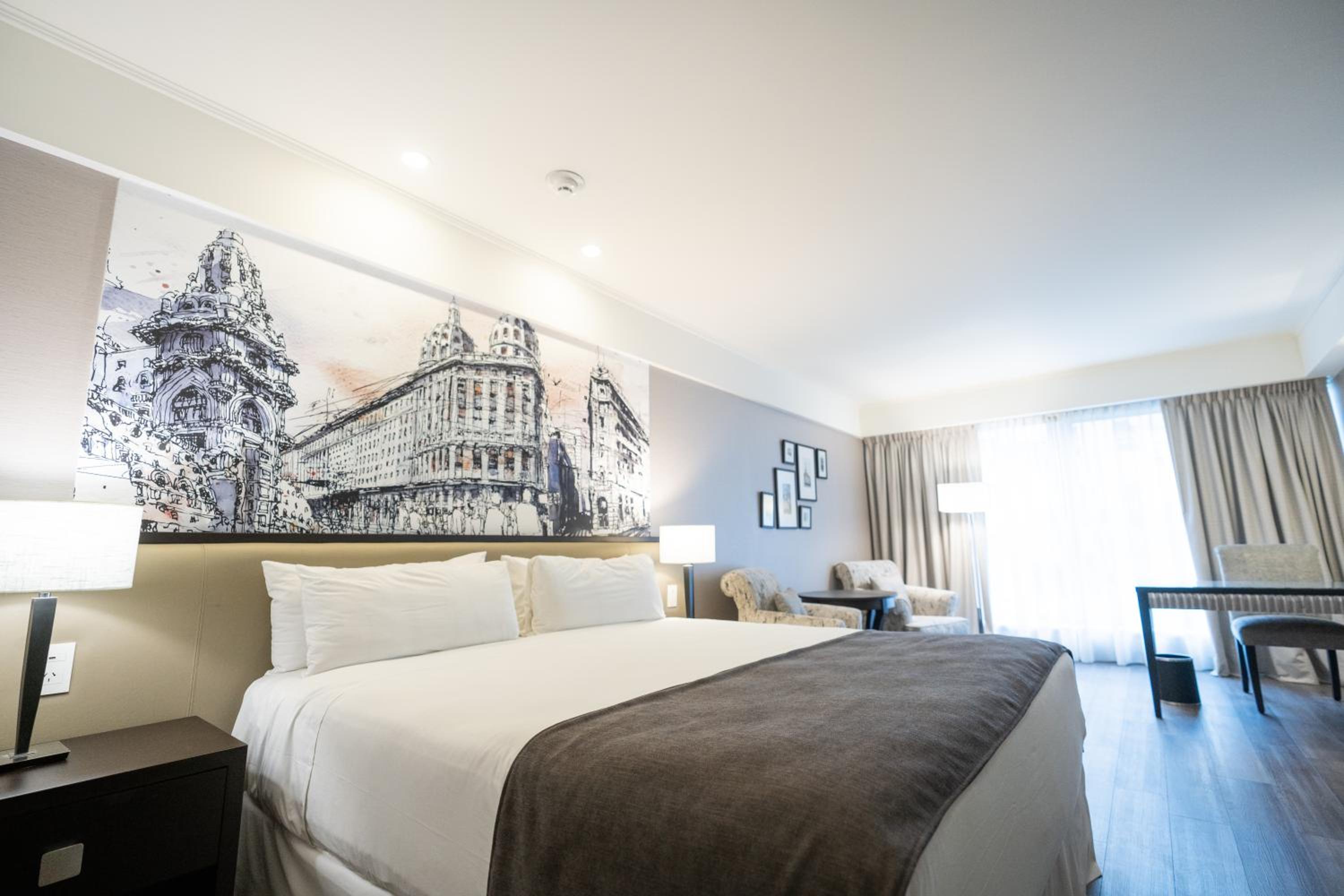 King Room