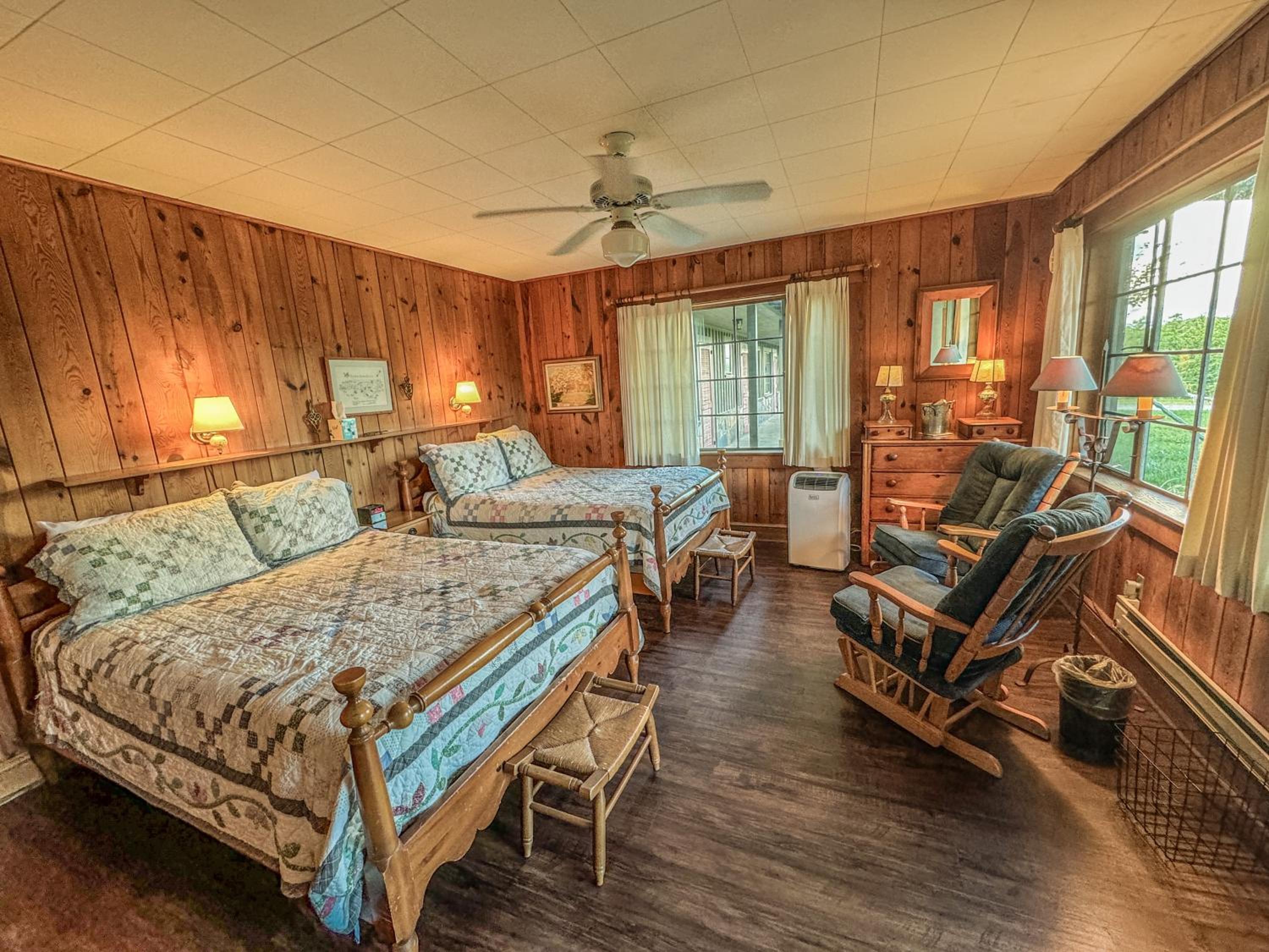 Standard Double Room - Photo 3