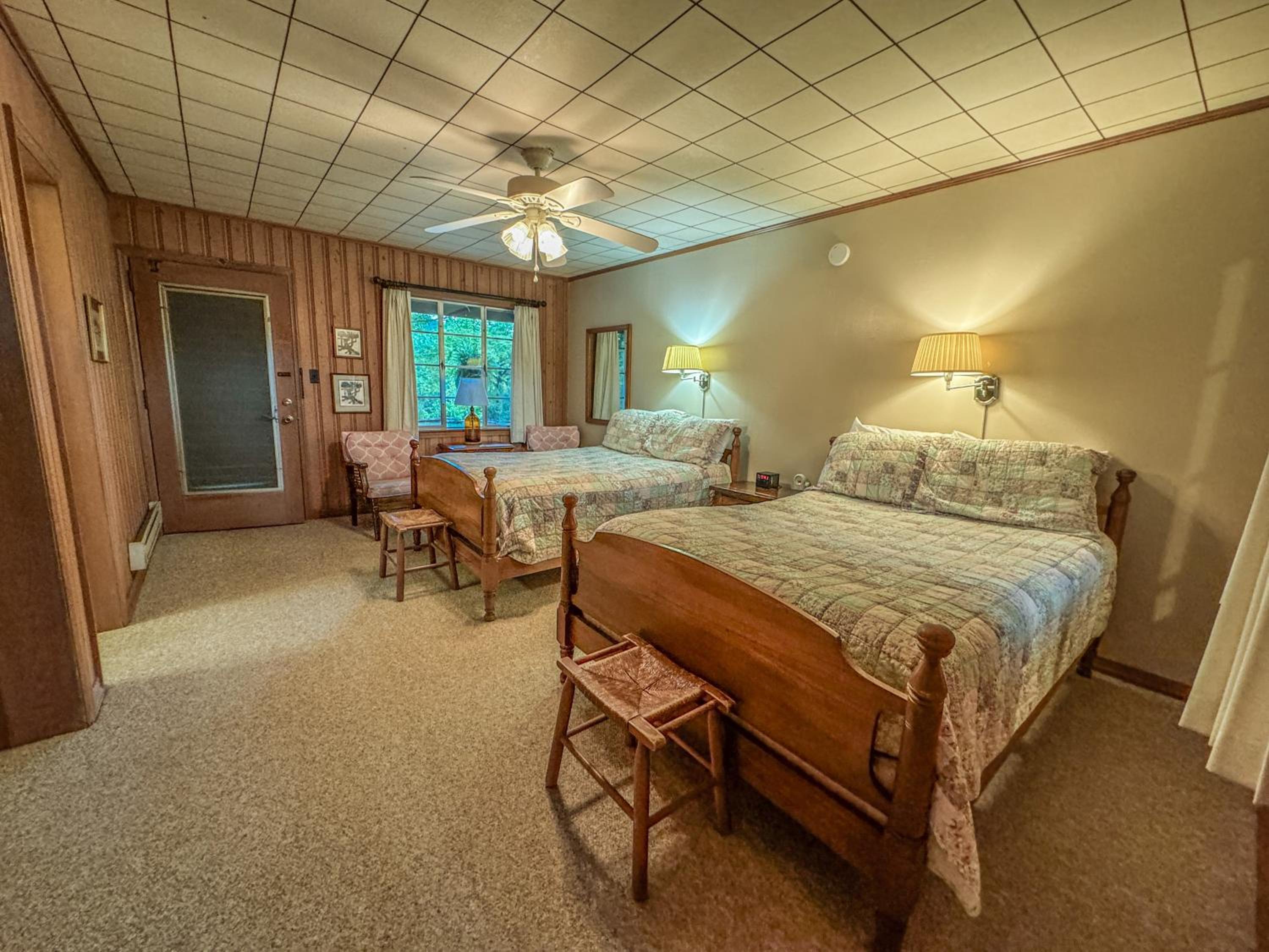 Deluxe Double Room with Balcony - Photo 1
