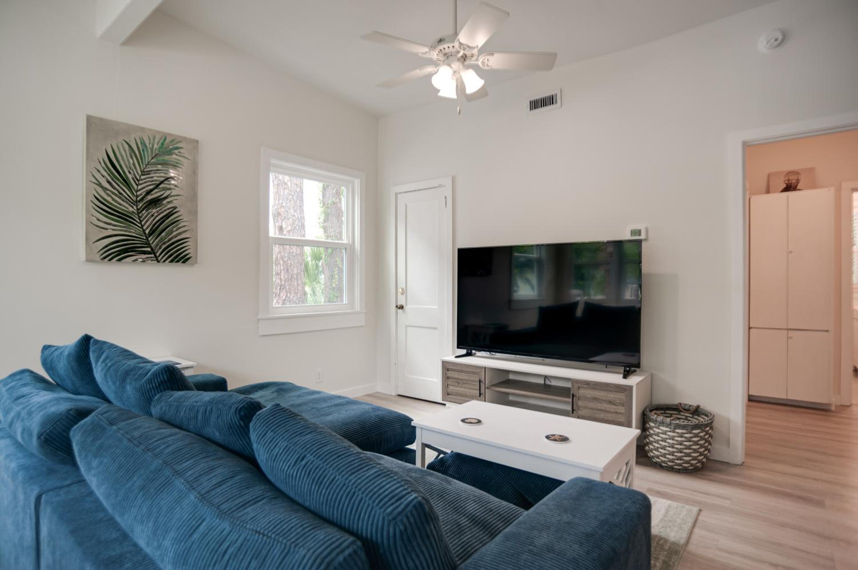 Two-Bedroom House photo 2