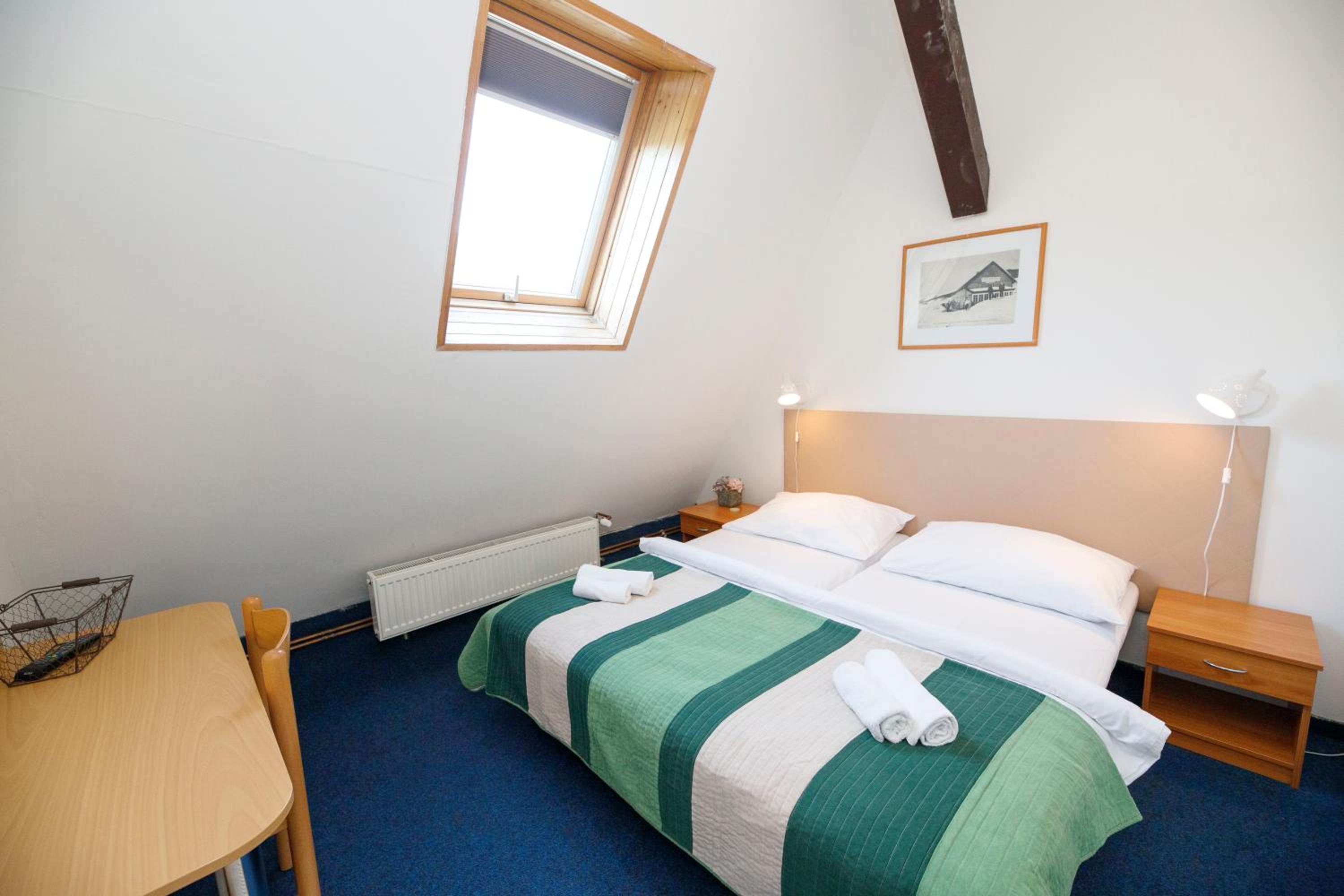 Small Double Room photo 1
