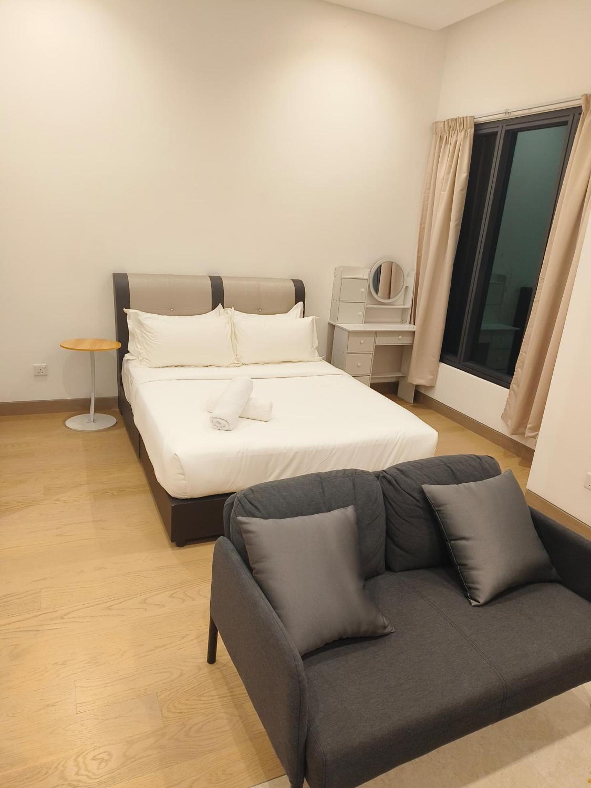 Deluxe Family Suite