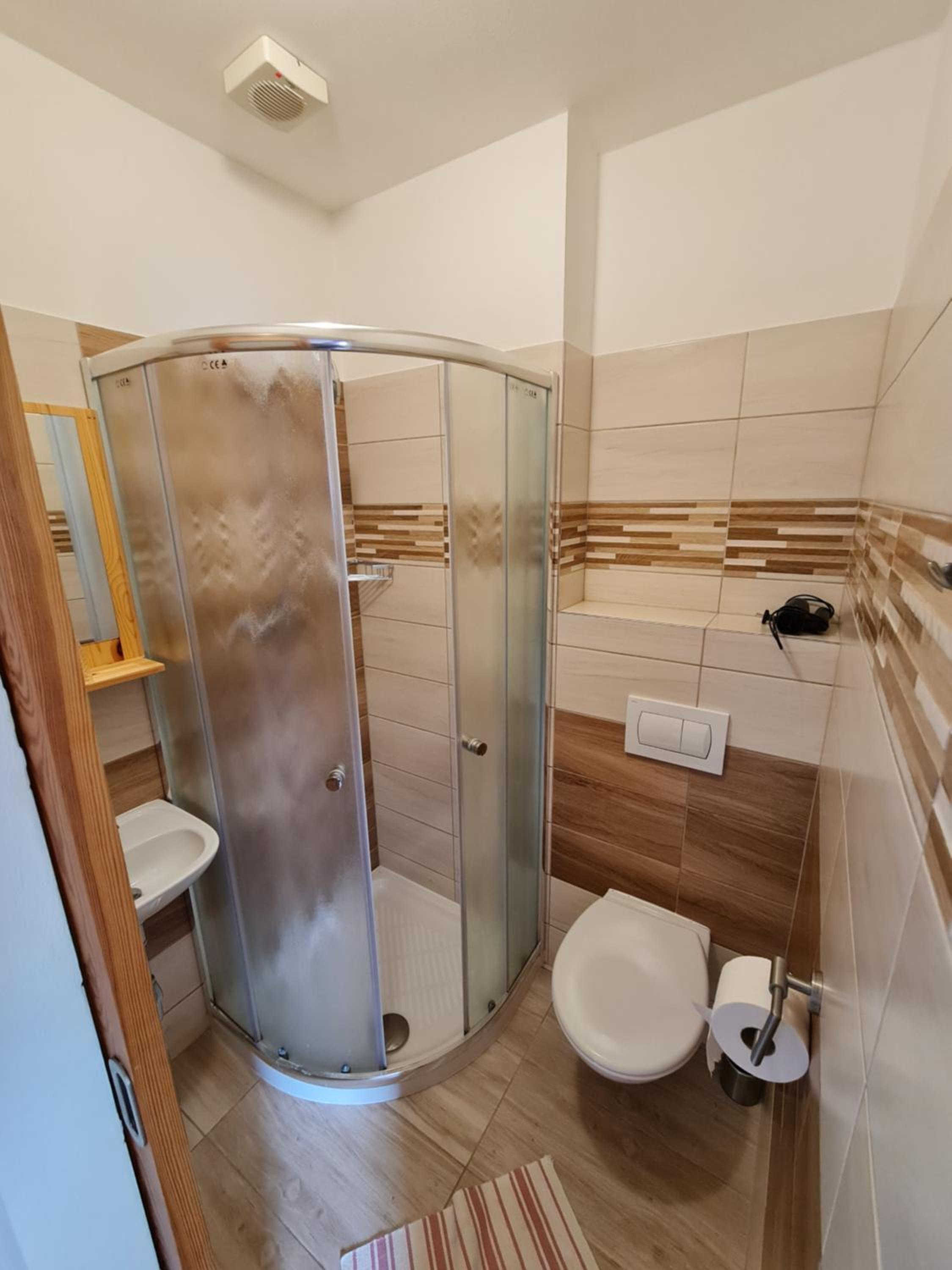 Double Room with Extra Bed and Mountain View photo 2