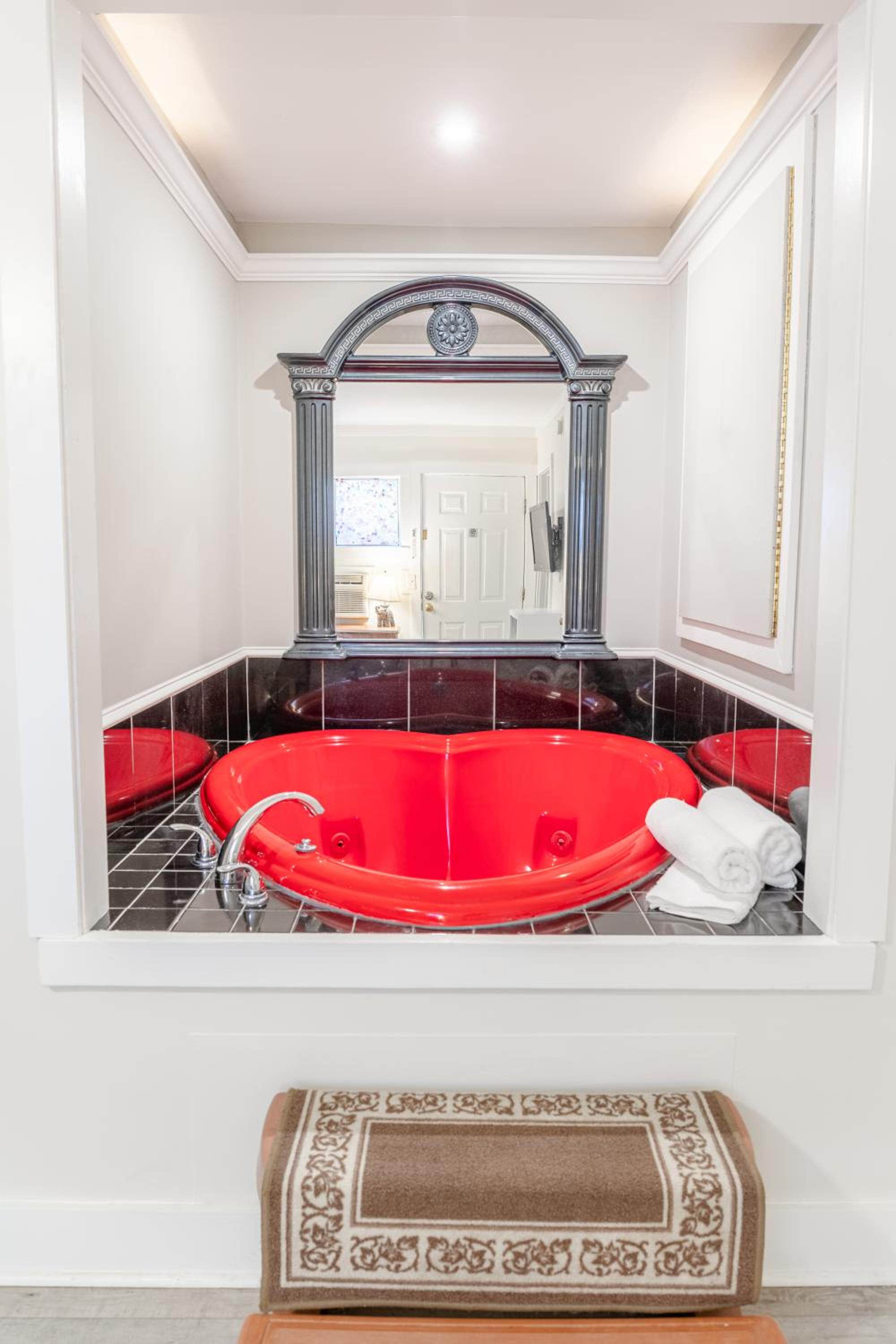 King Room with Spa Bath photo 2