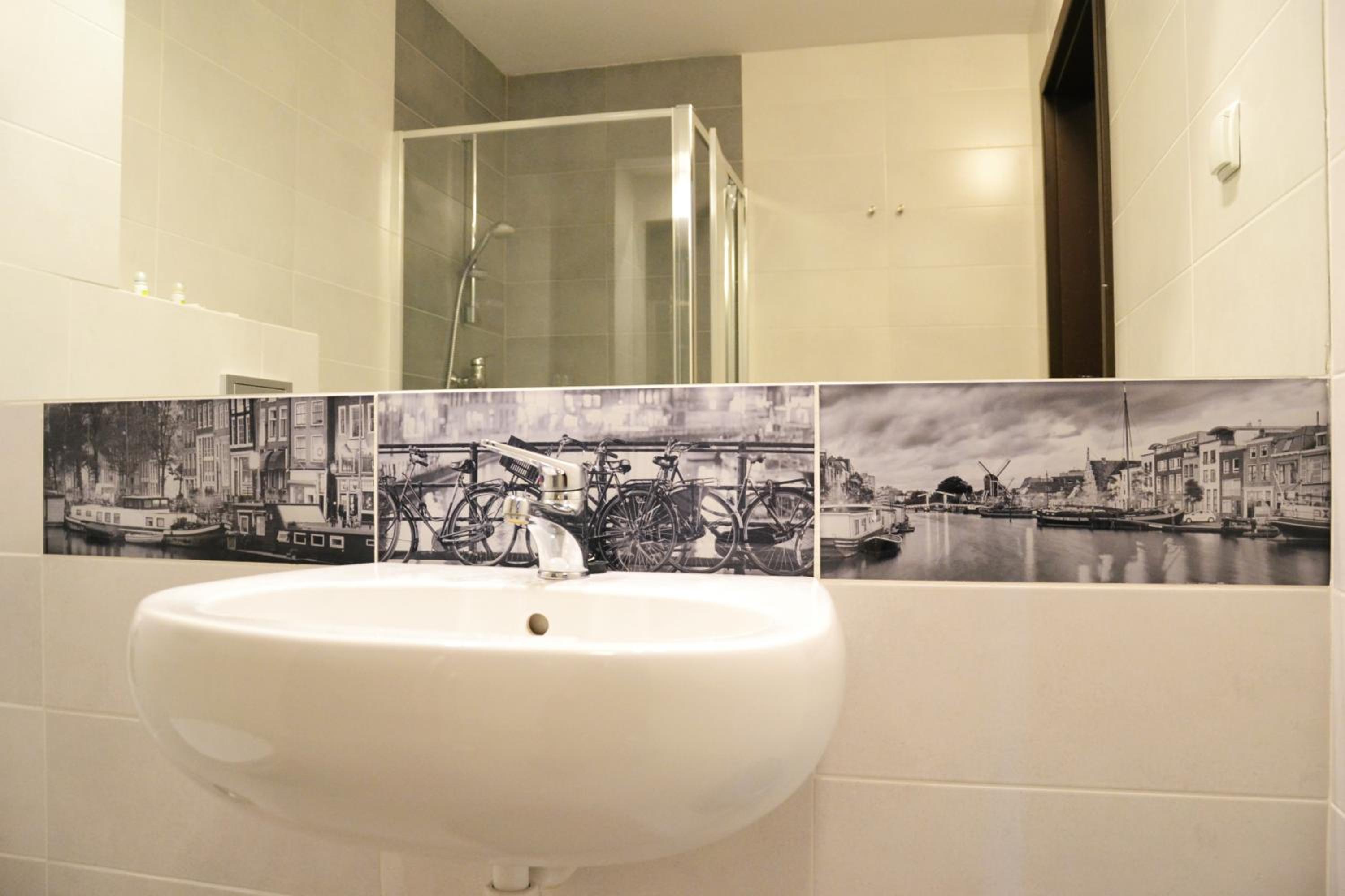 Double or Twin Room - Photo 22