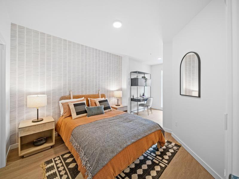 One-Bedroom Apartment photo 2