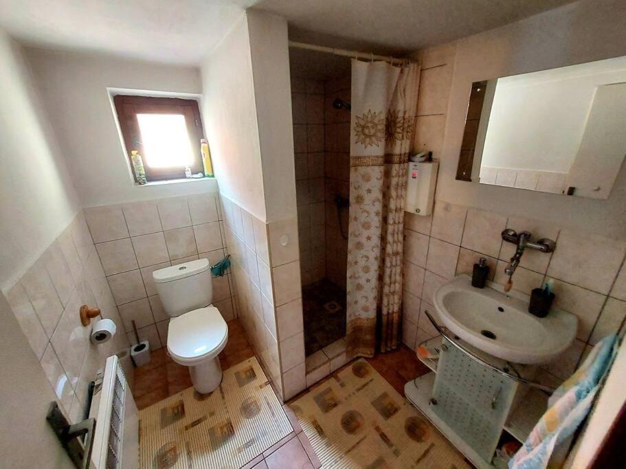 One-Bedroom House photo 3