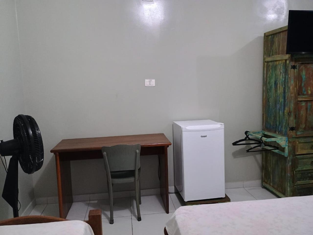Family Room photo 3