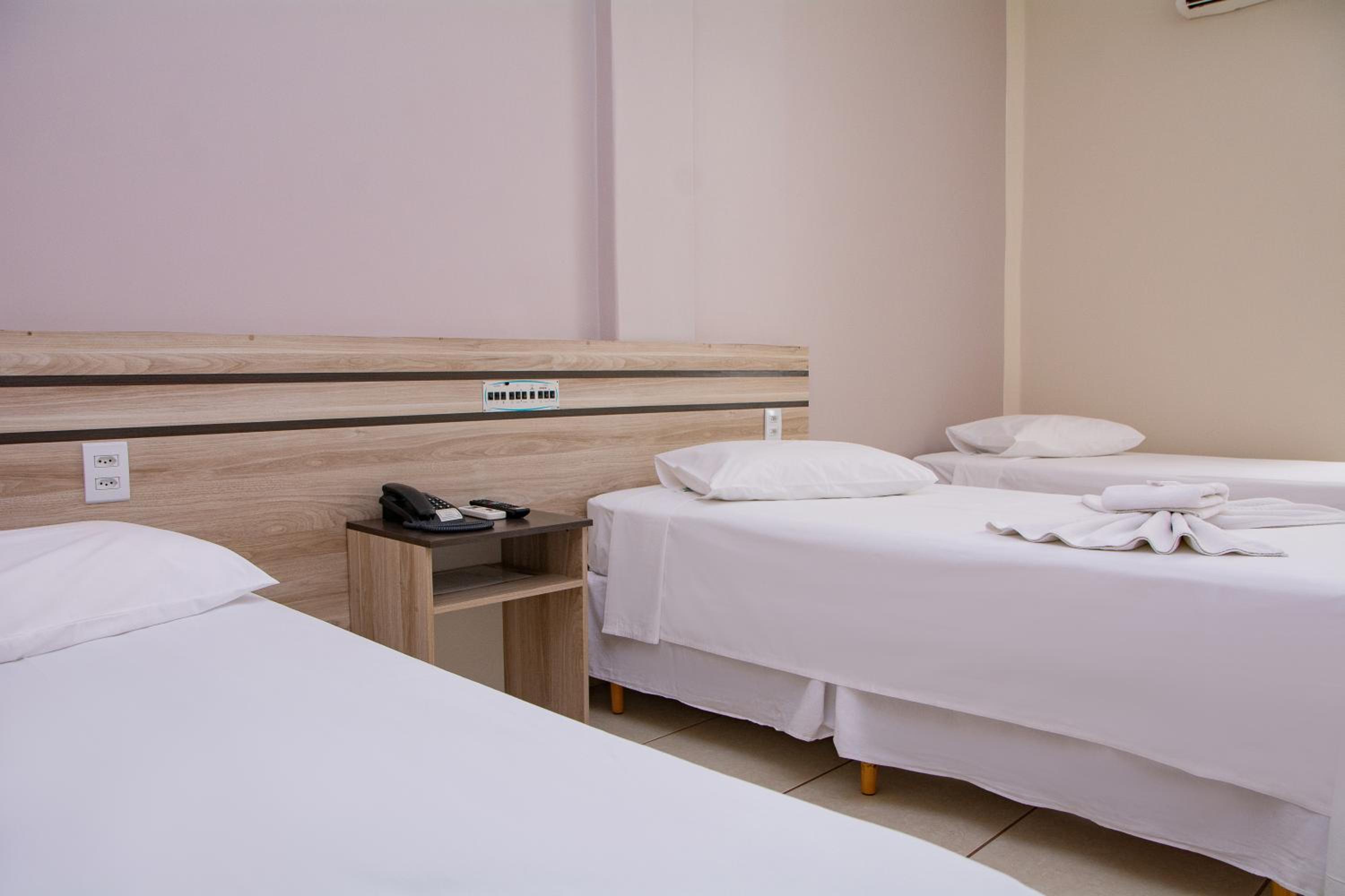 Deluxe Triple Room photo 2