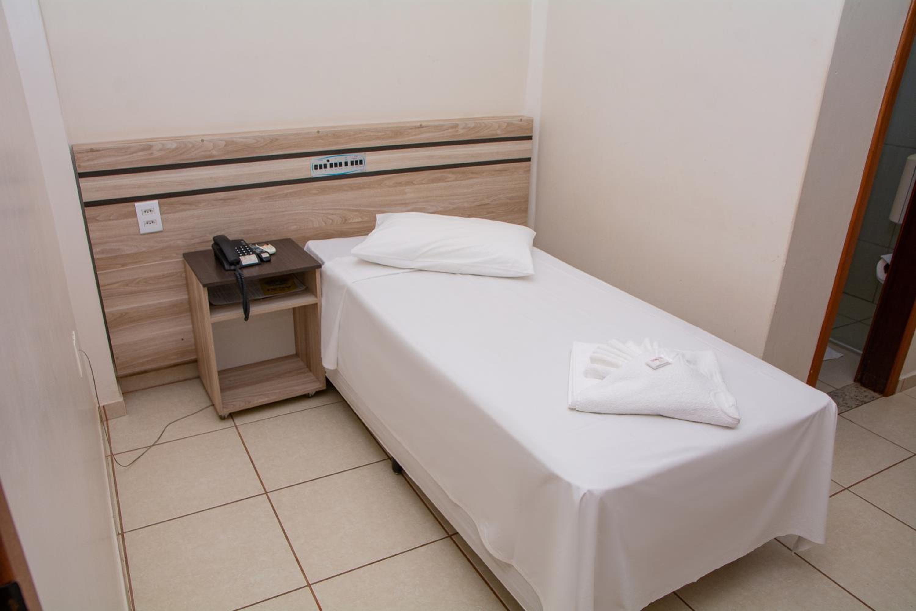 Single Room photo 2