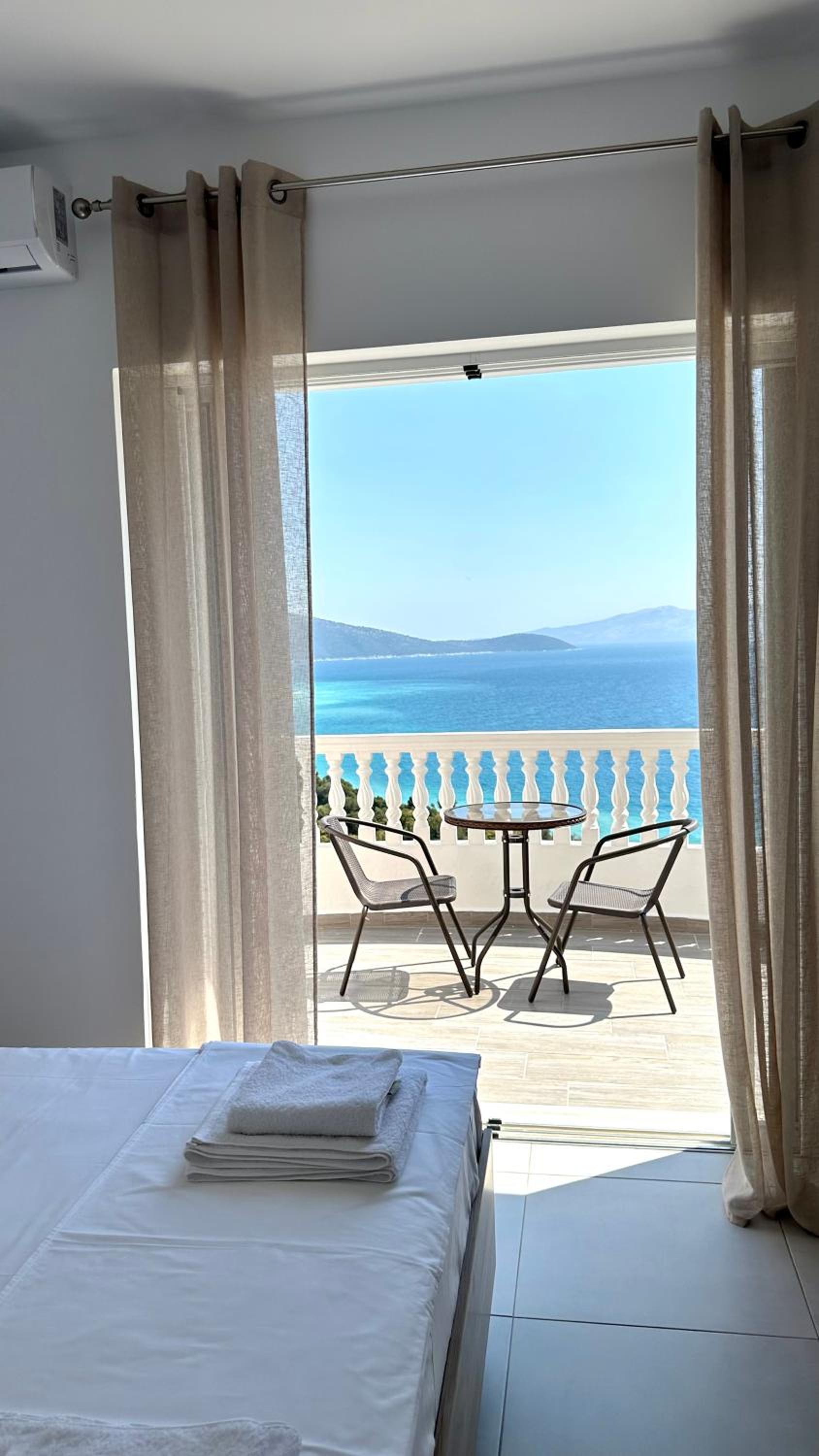 Double Room with Sea View photo 3
