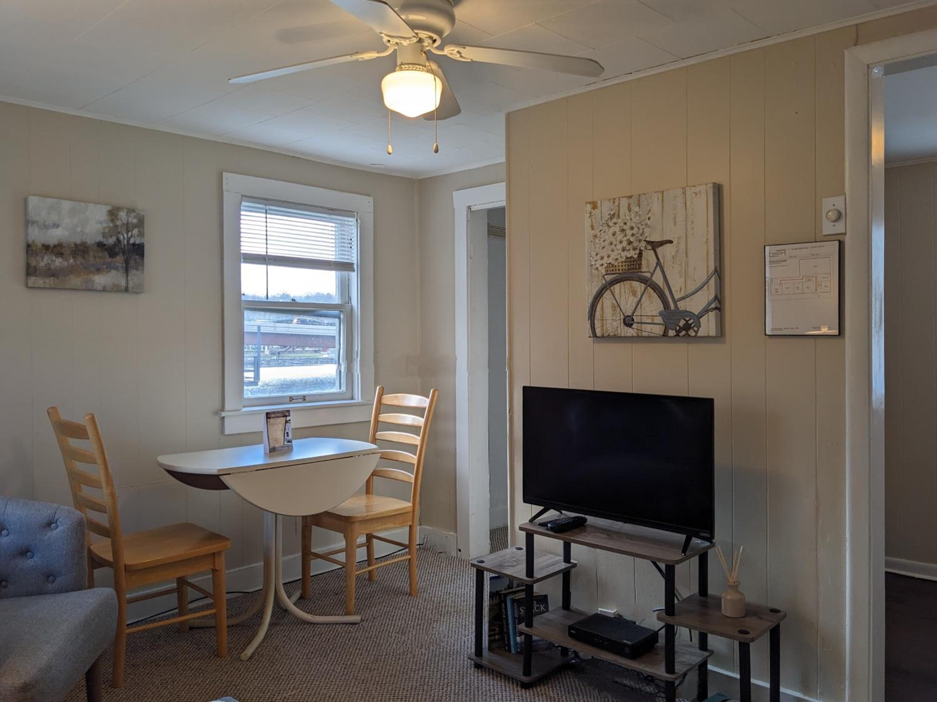 Apartment photo 3