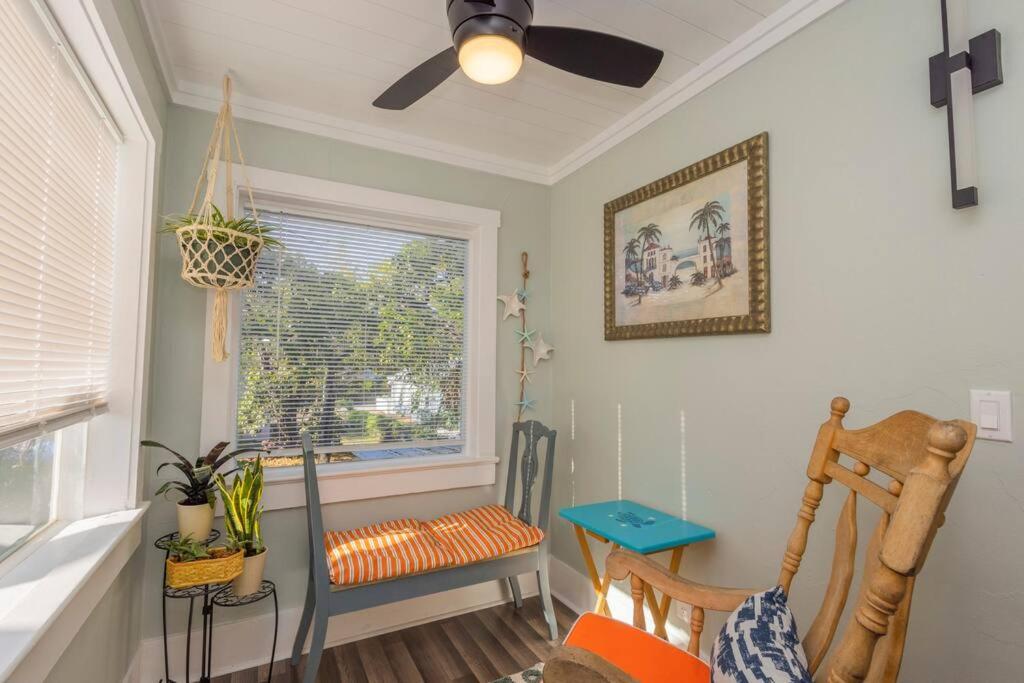 Two-Bedroom Apartment with City View photo 2
