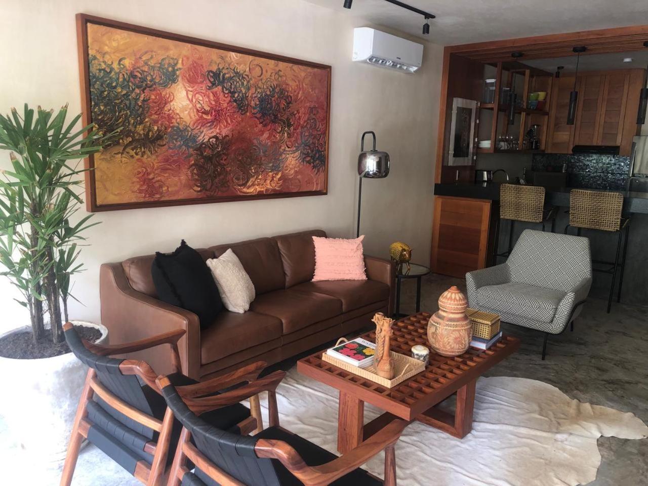 Deluxe Two-Bedroom Apartment With Garden View