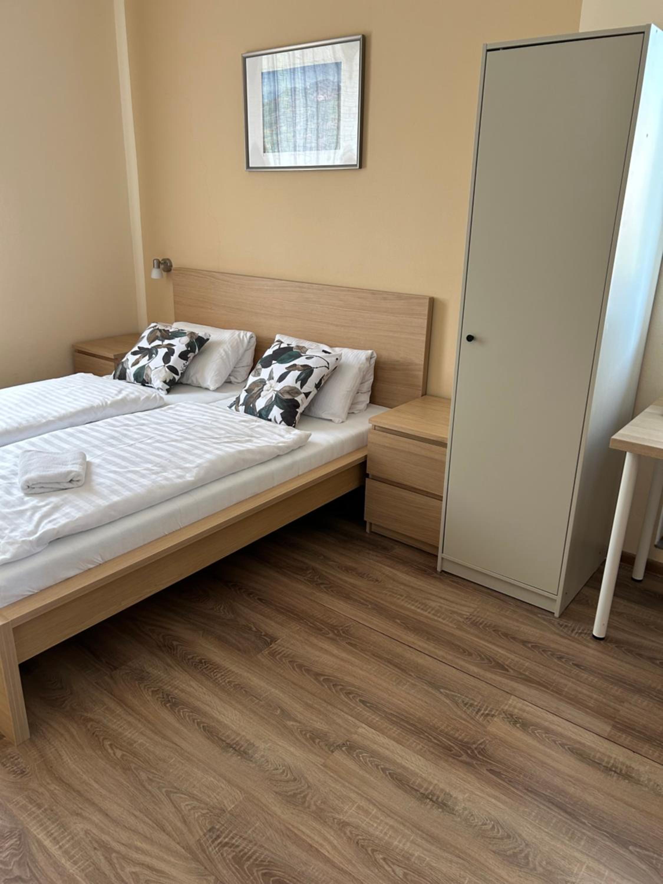 Double Room - Photo 3