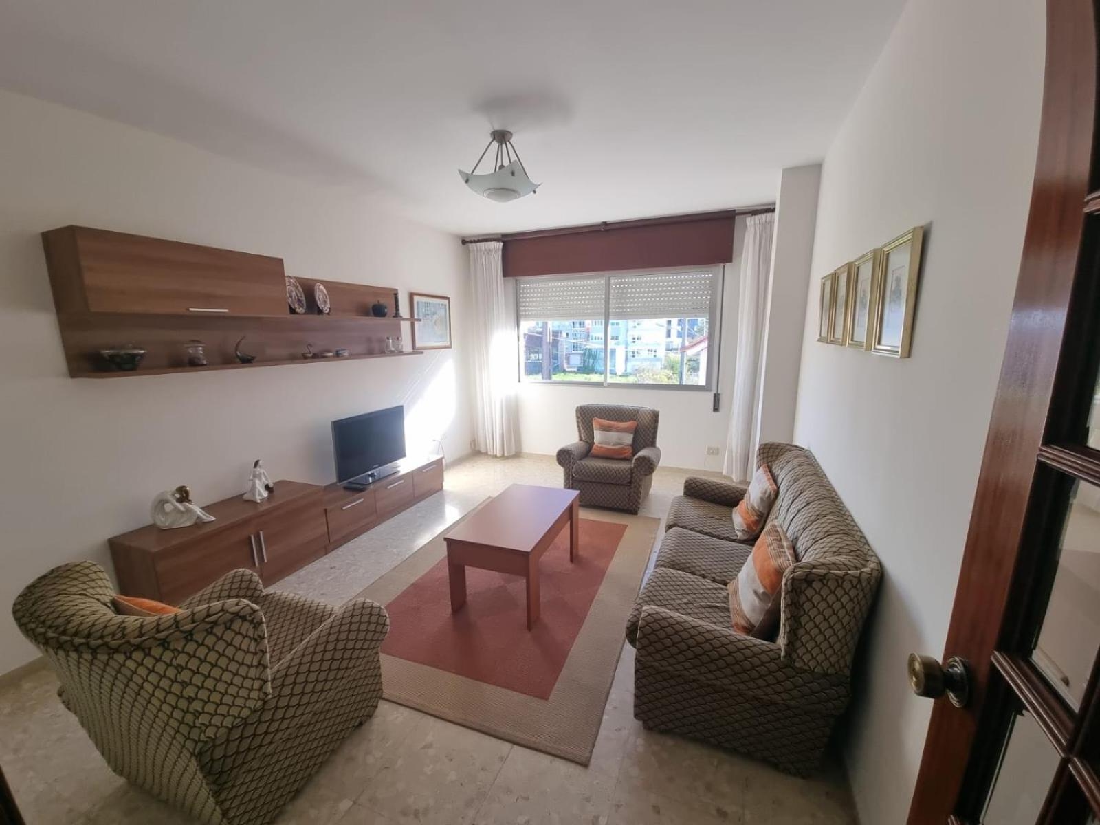 Casa de tres habitaciones