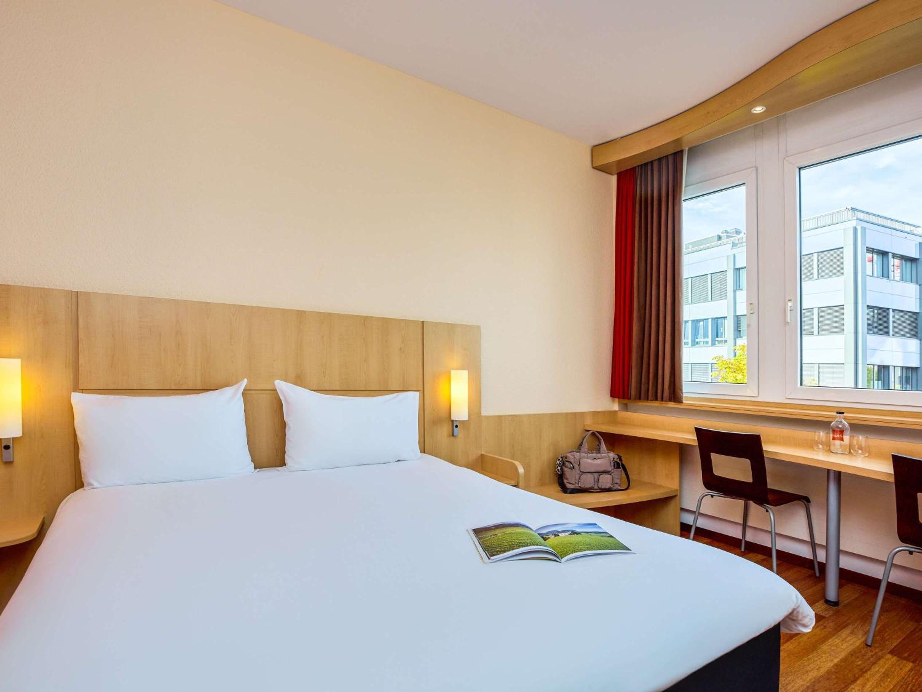 Standard Double Room - Photo 1