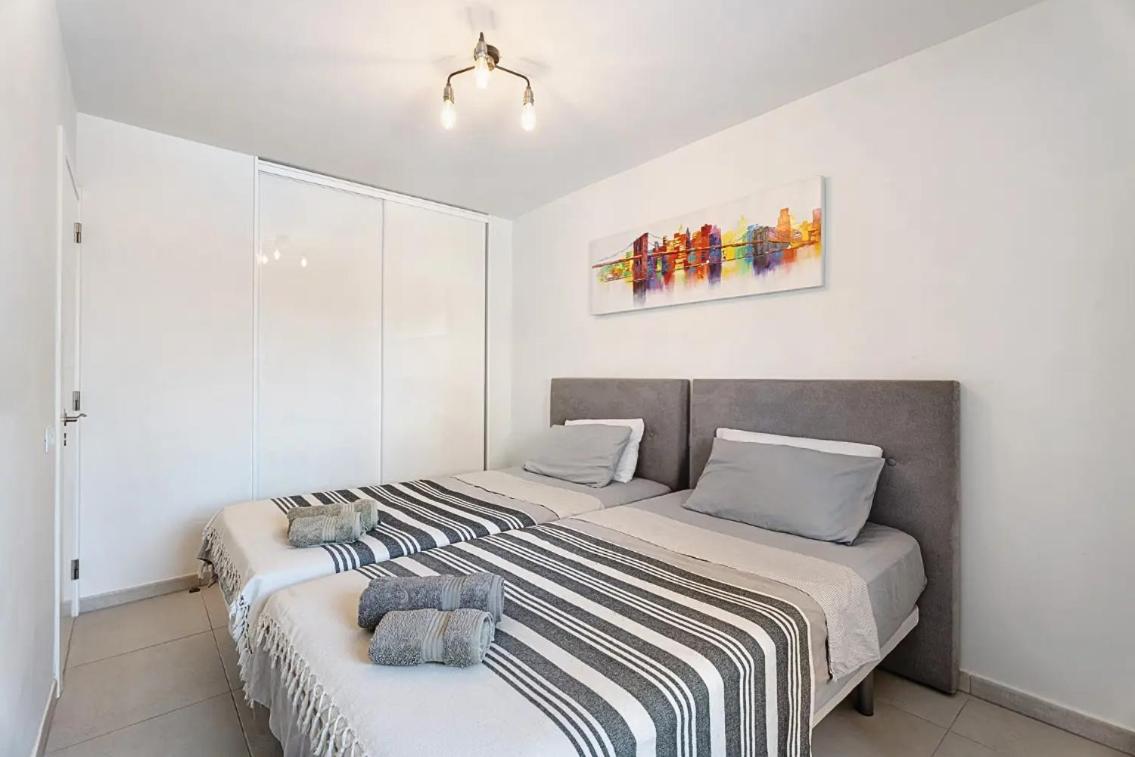Habitación #1184410201