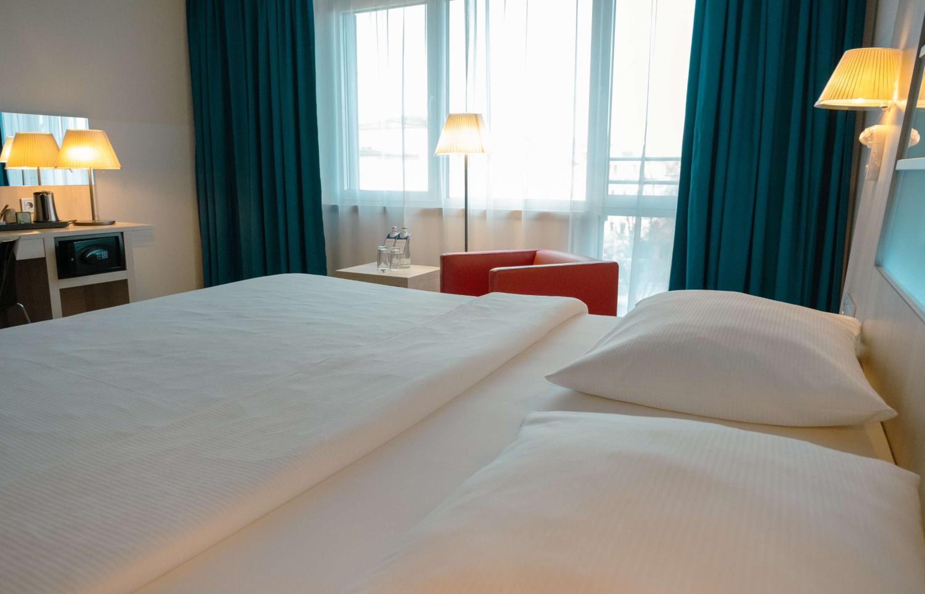 Standard Room - Photo 9