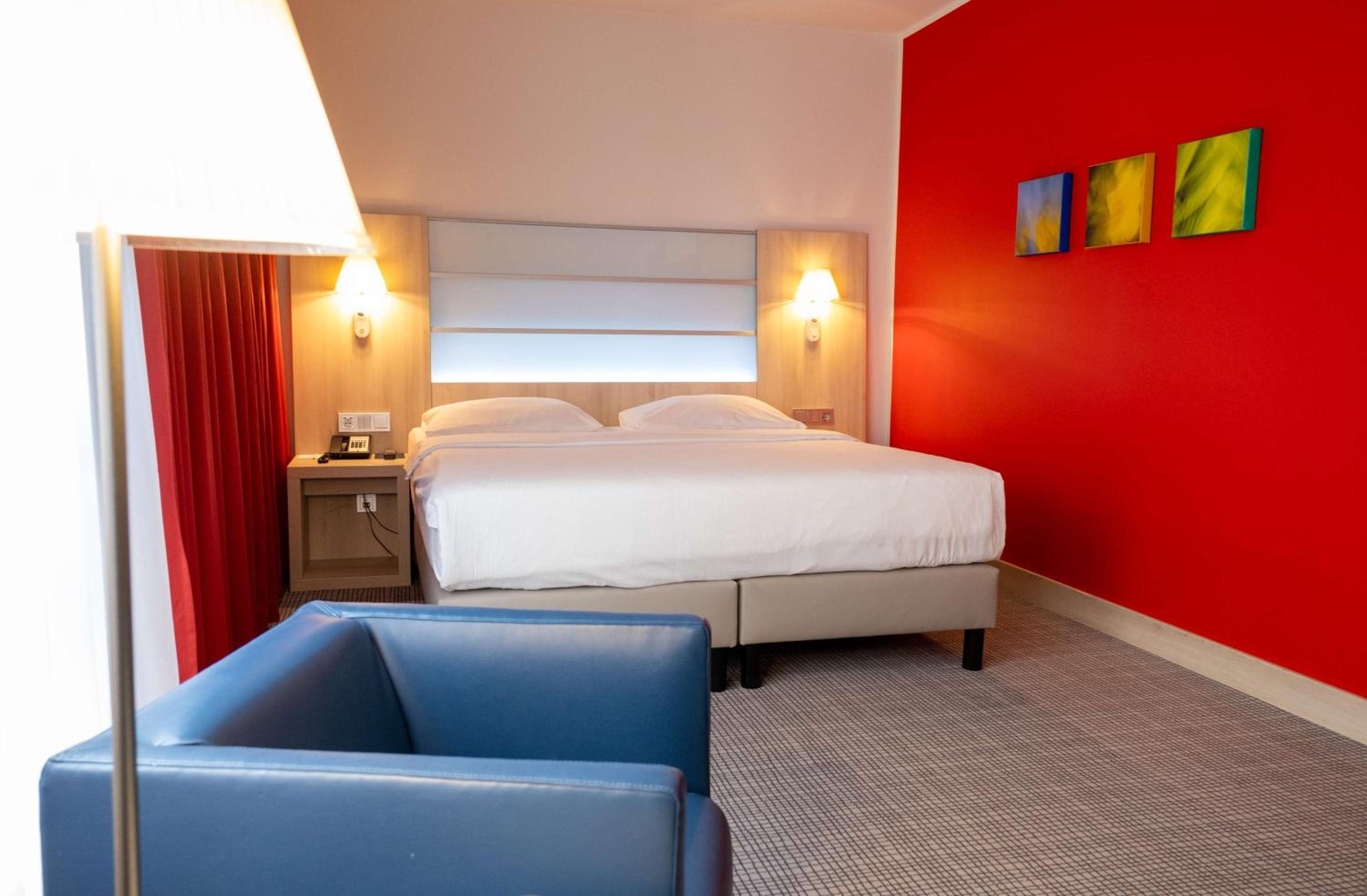 Superior Room - Photo 8