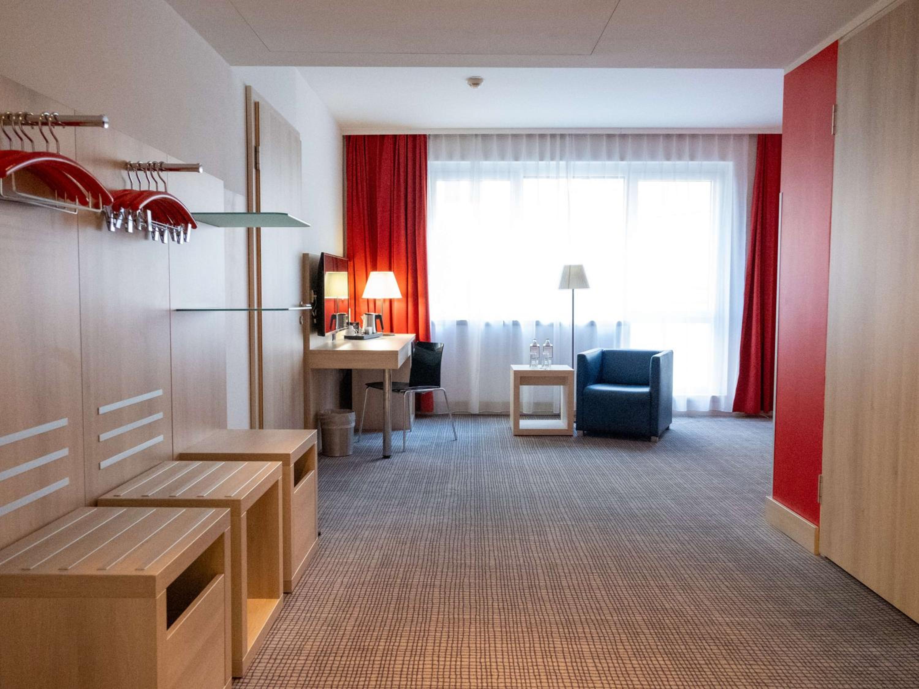 Superior Room - Photo 19
