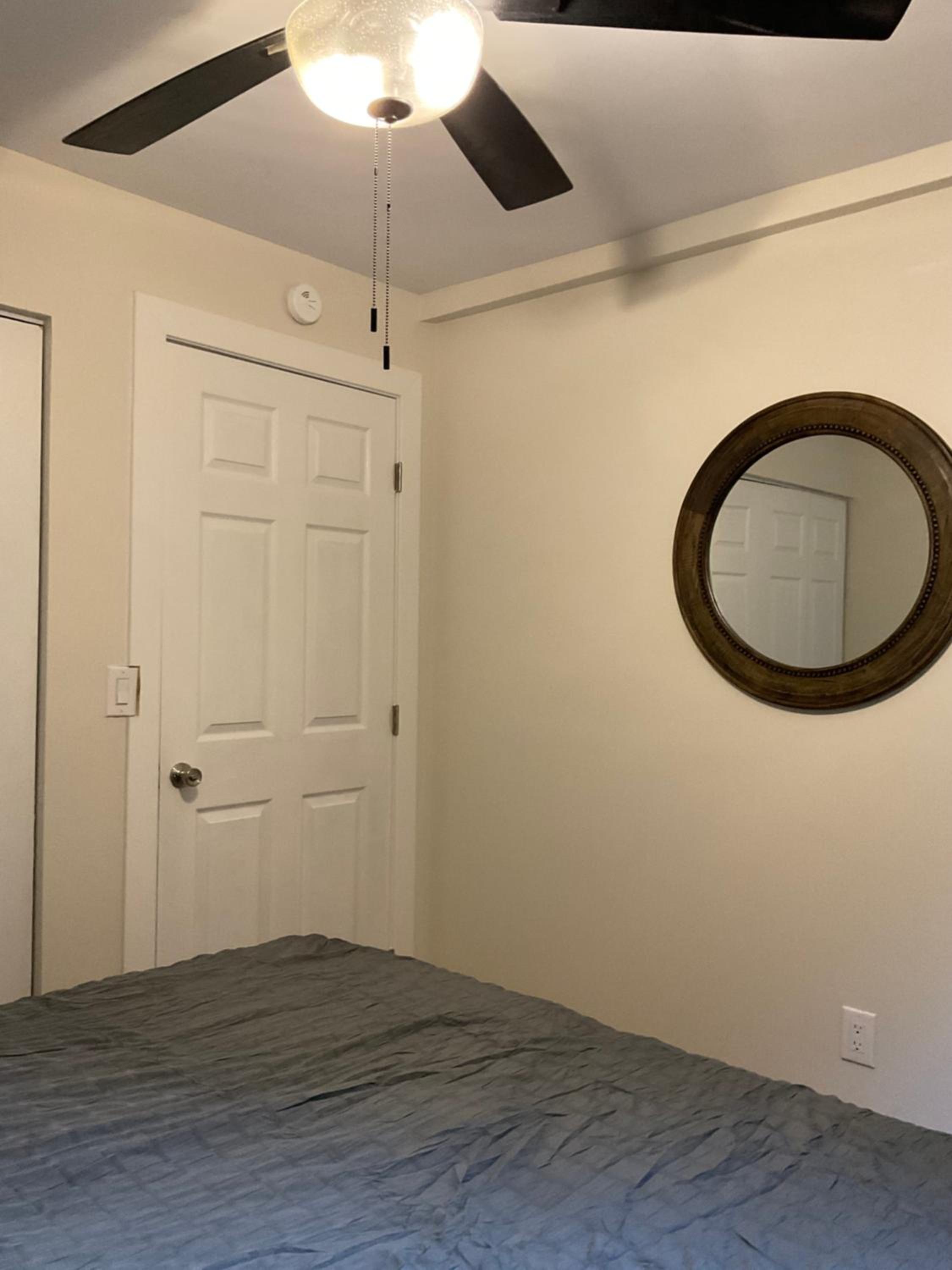 Four-Bedroom House photo 3