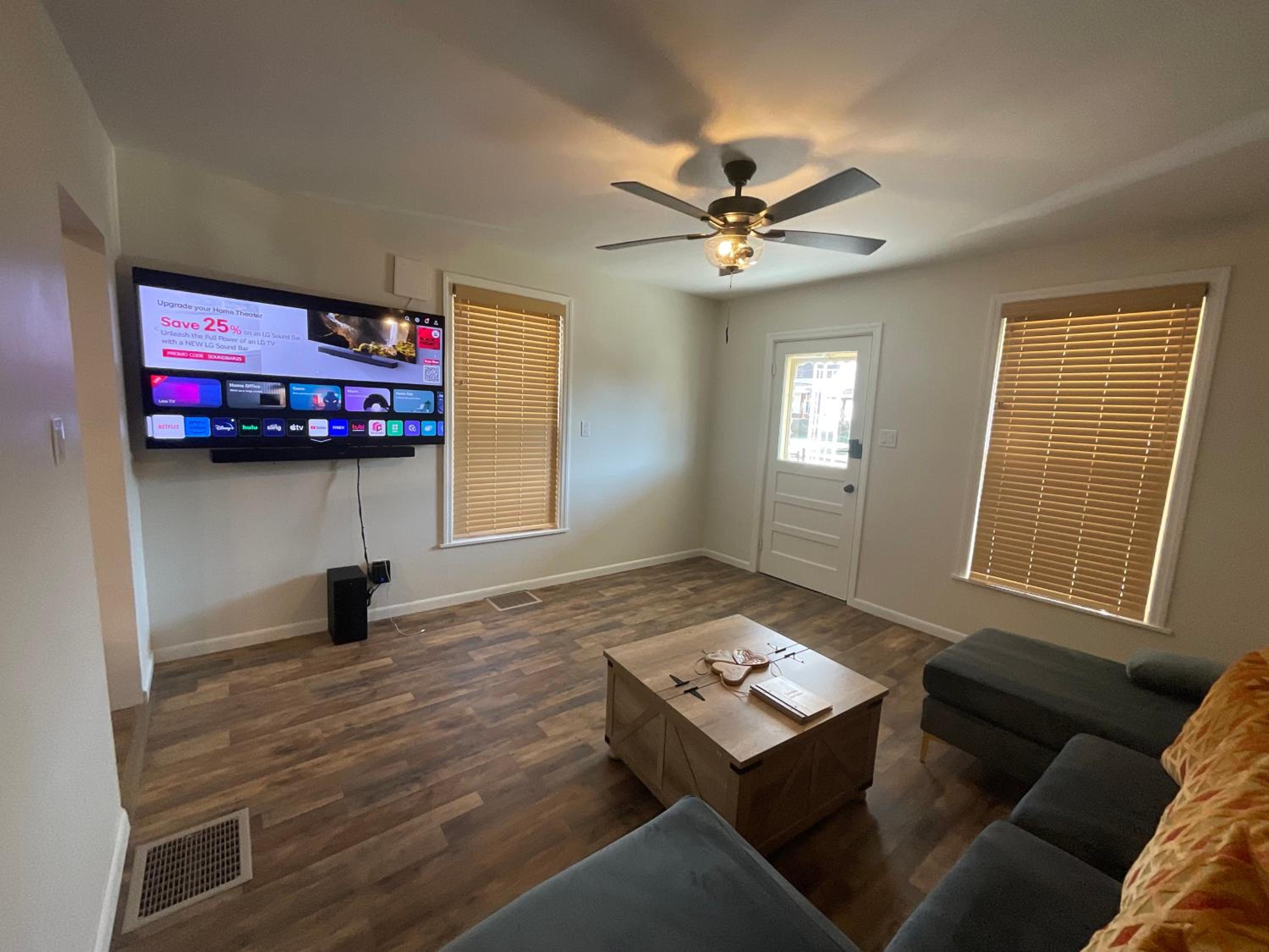 Four-Bedroom House photo 2