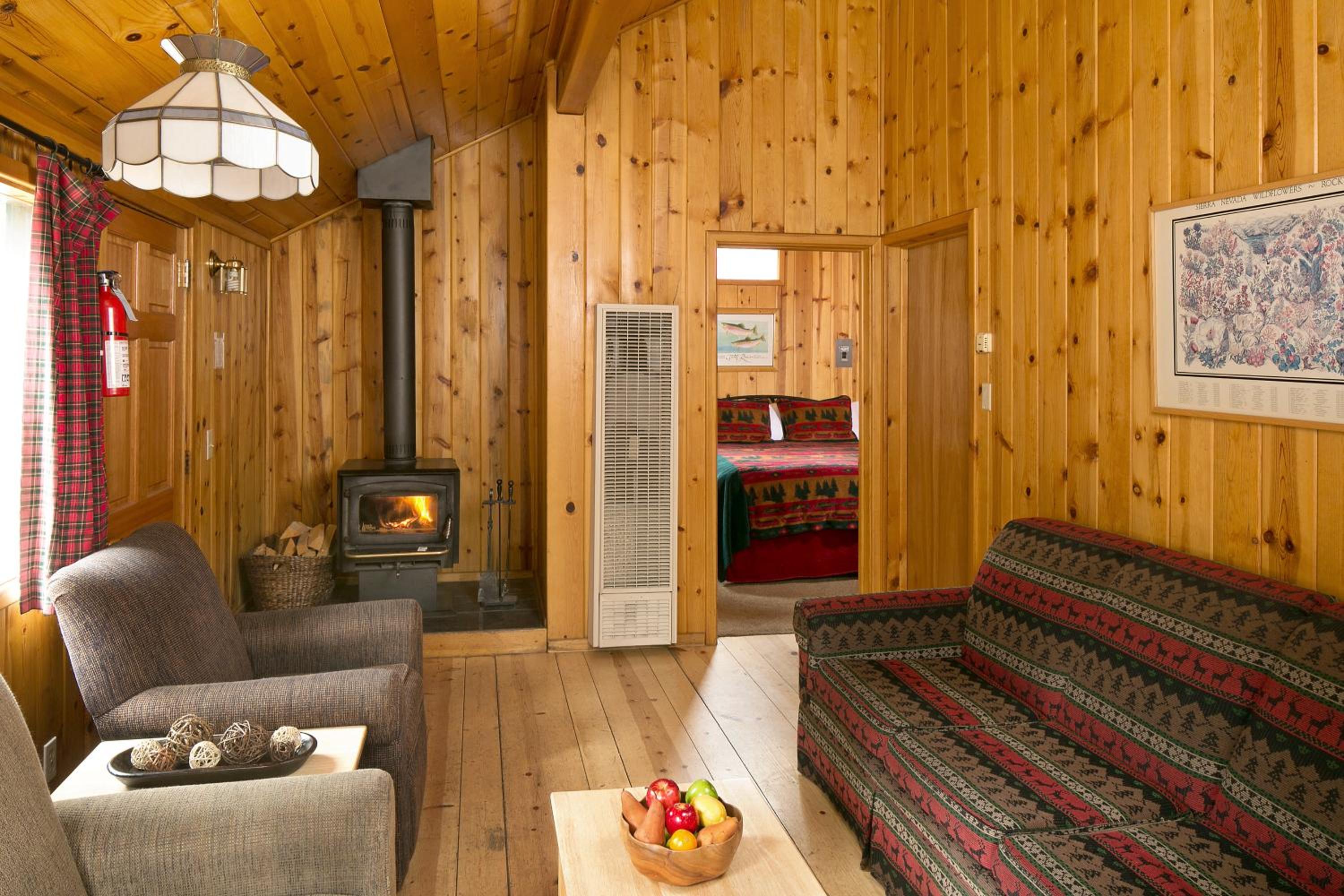 Historic One Bedroom Cabin - Photo 4