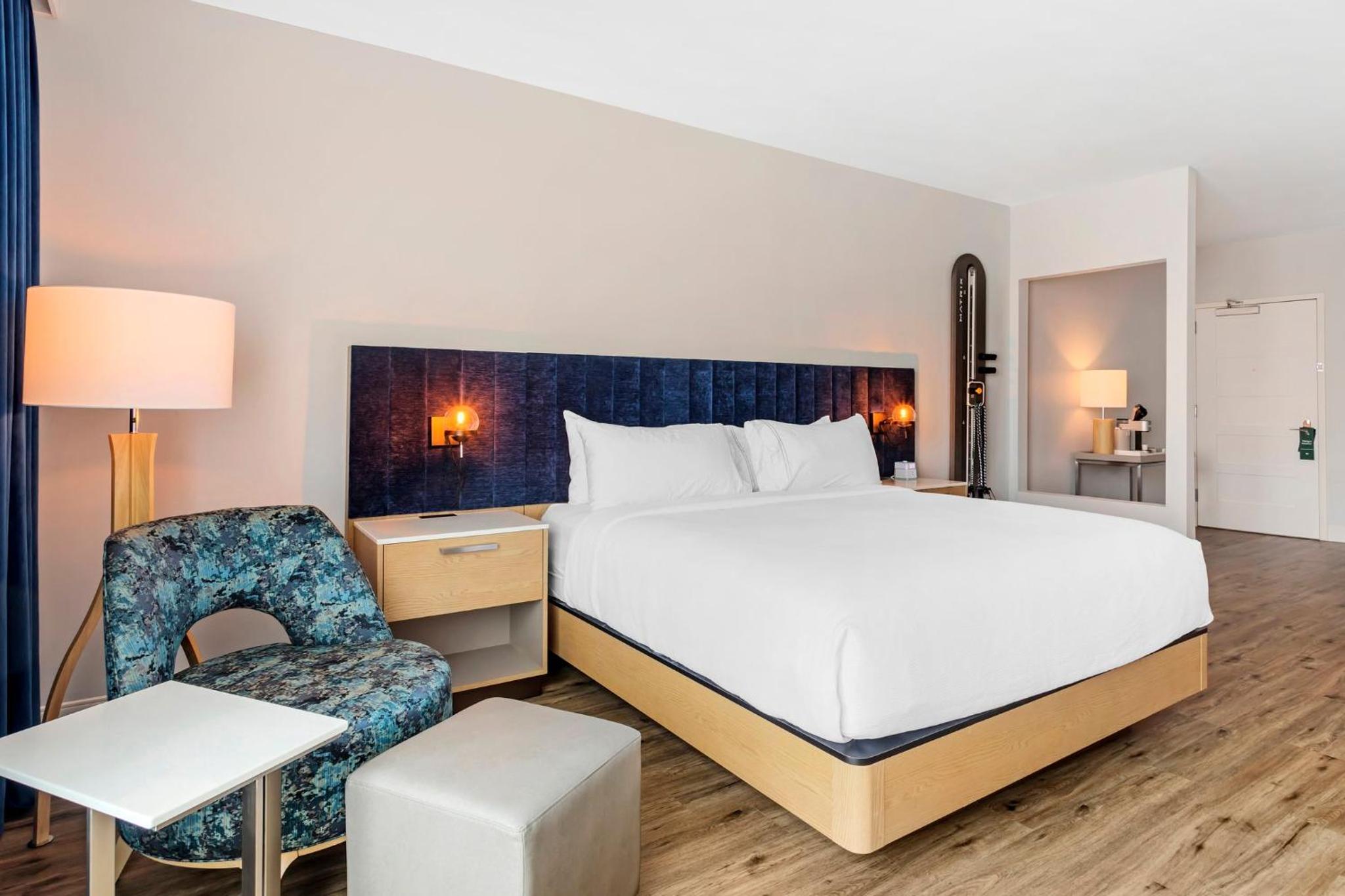 Premium King Room - Trainer - Photo 1