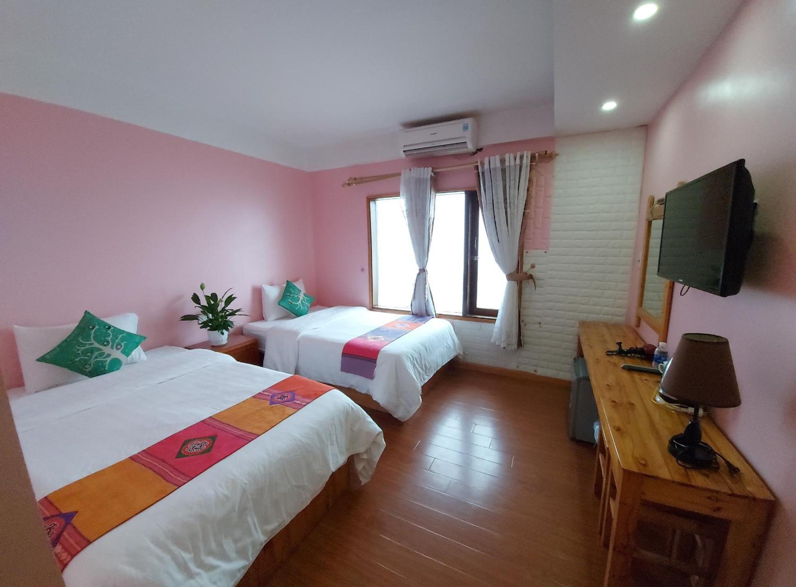 Twin Room - Photo 3