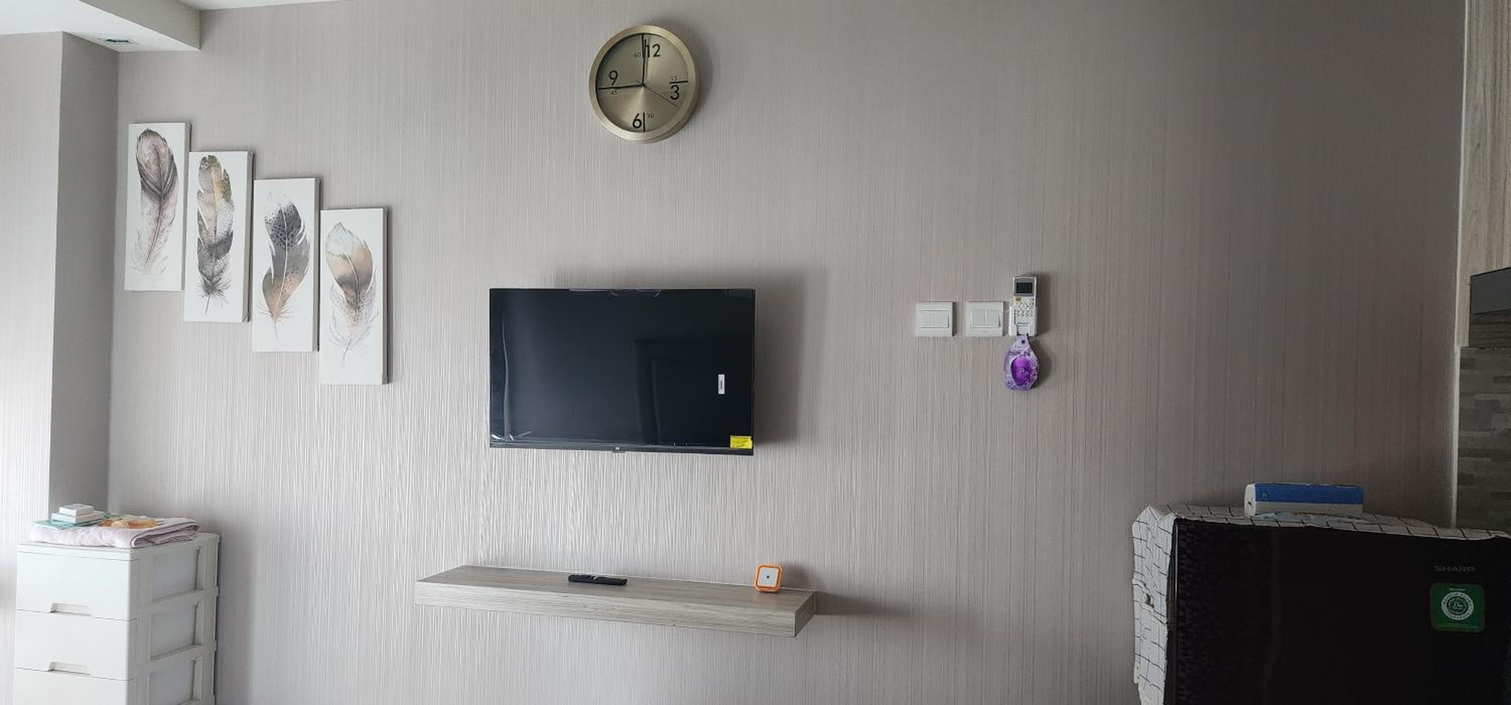 One-Bedroom Apartment photo 2