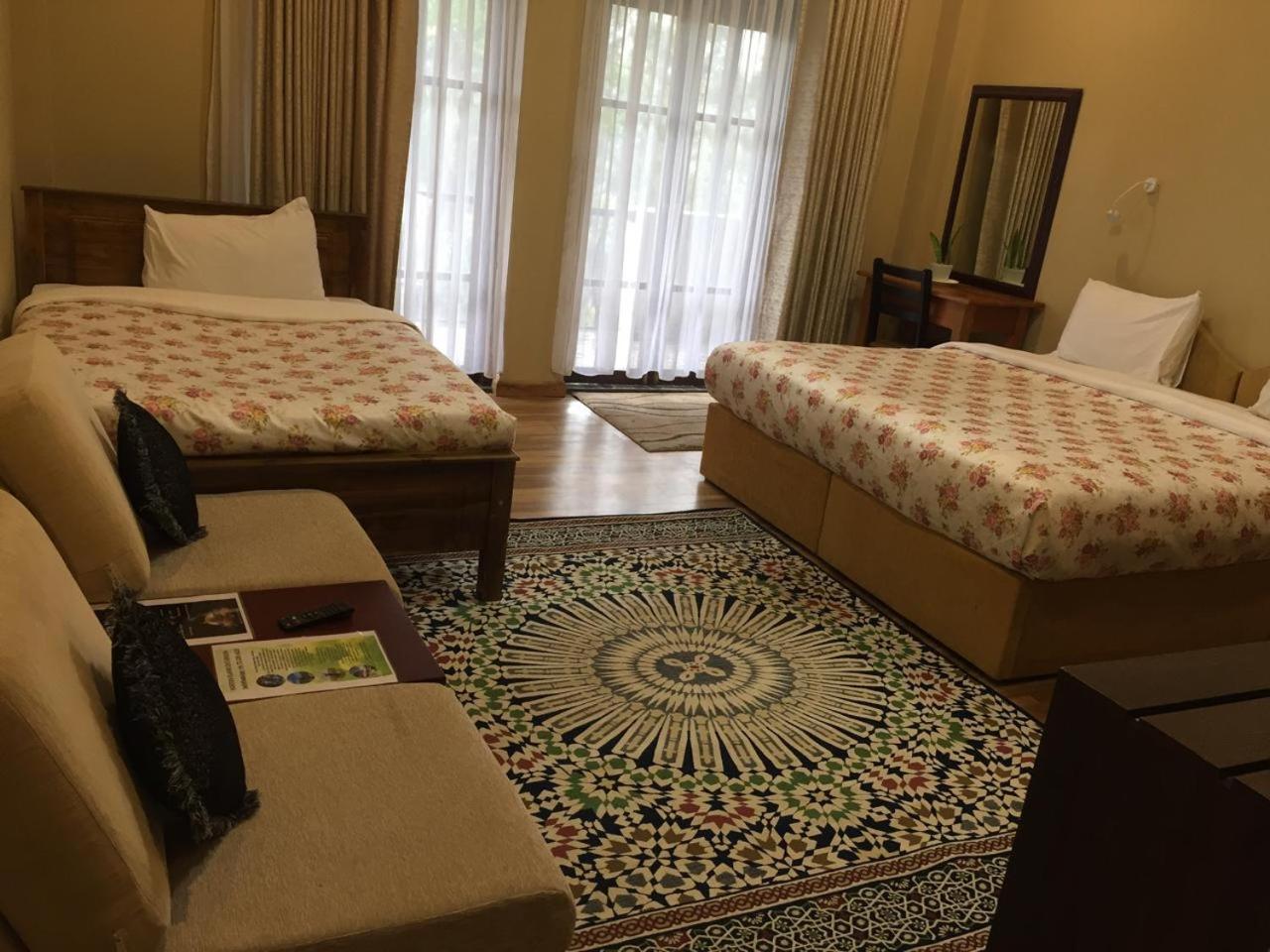 Deluxe Twin Room photo 3