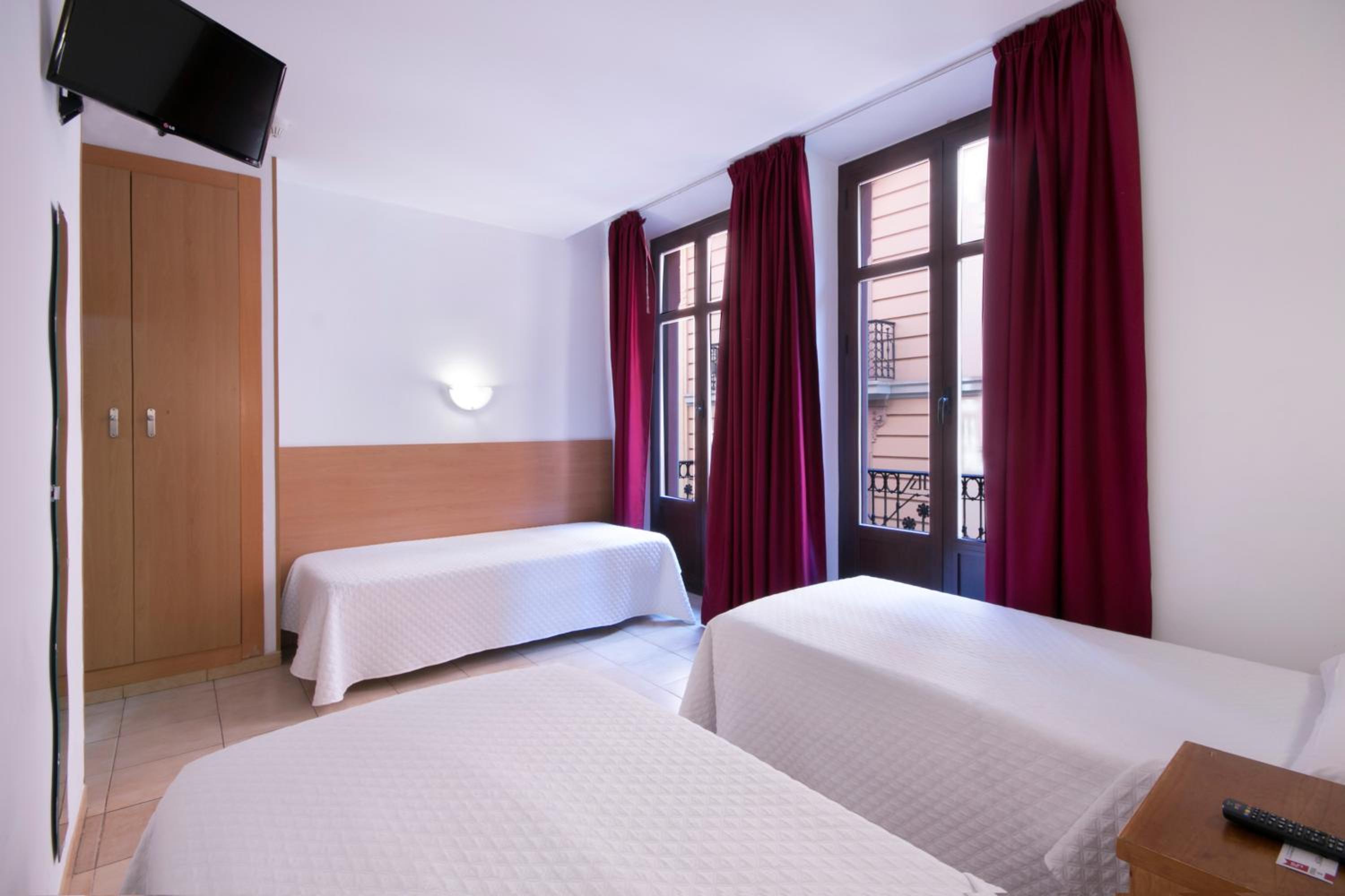 Triple Room - Photo 3