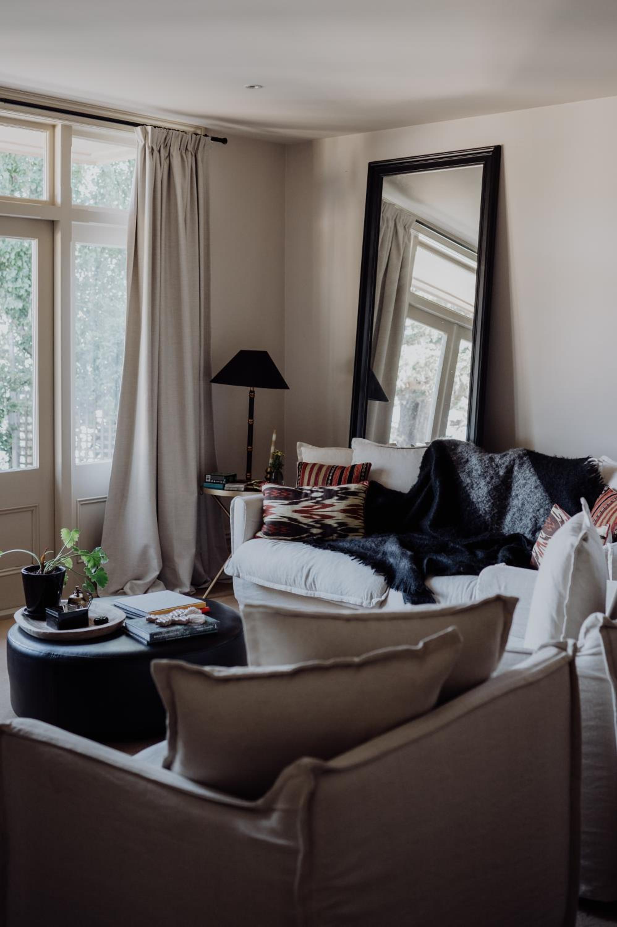 One Bedroom Apartment – The Florence Fox photo 1