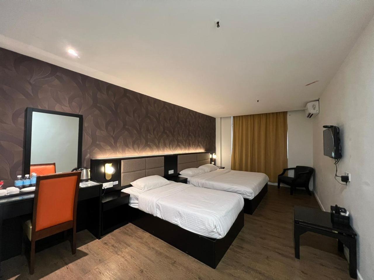 Triple Room with Shower photo 2
