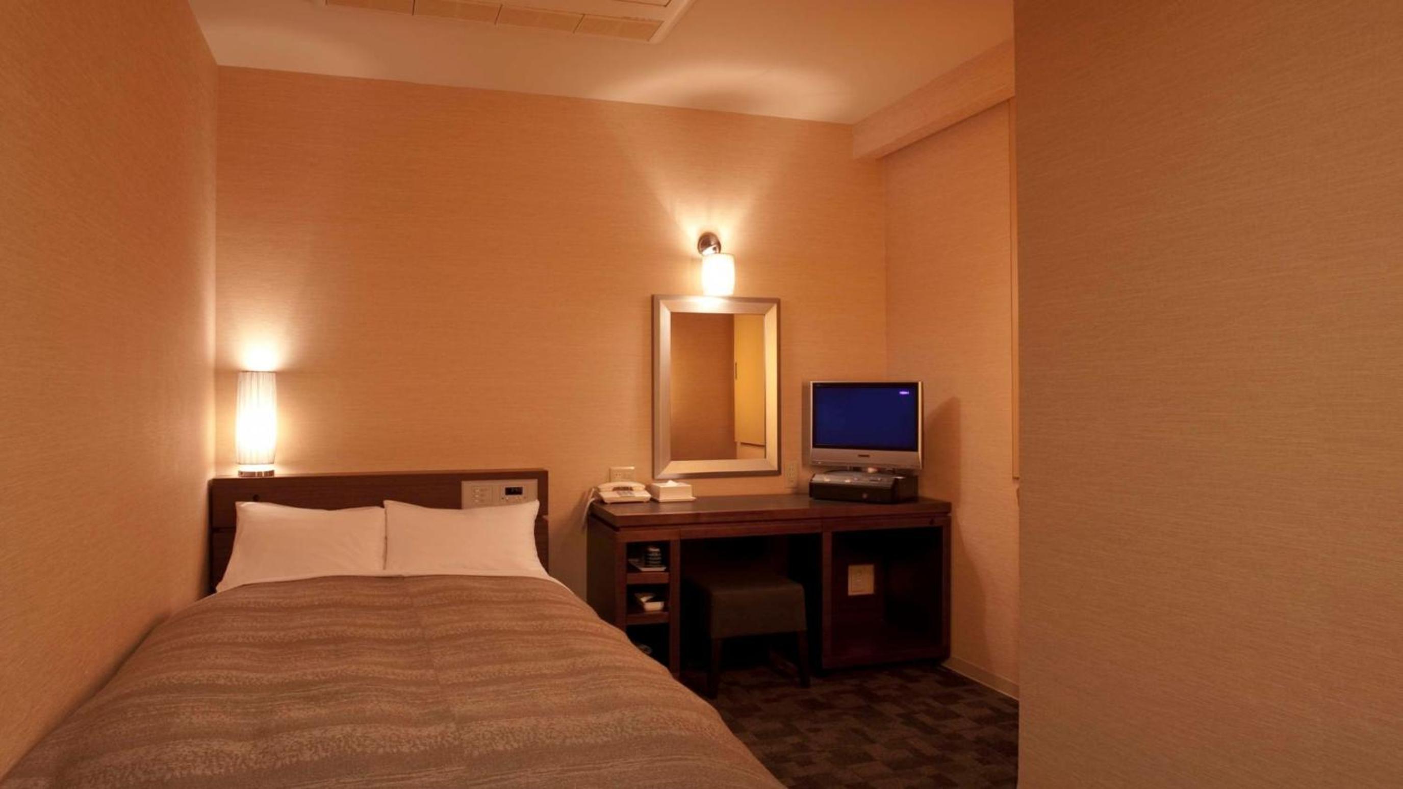 Superior Double Room with Small Double Bed - Smoking