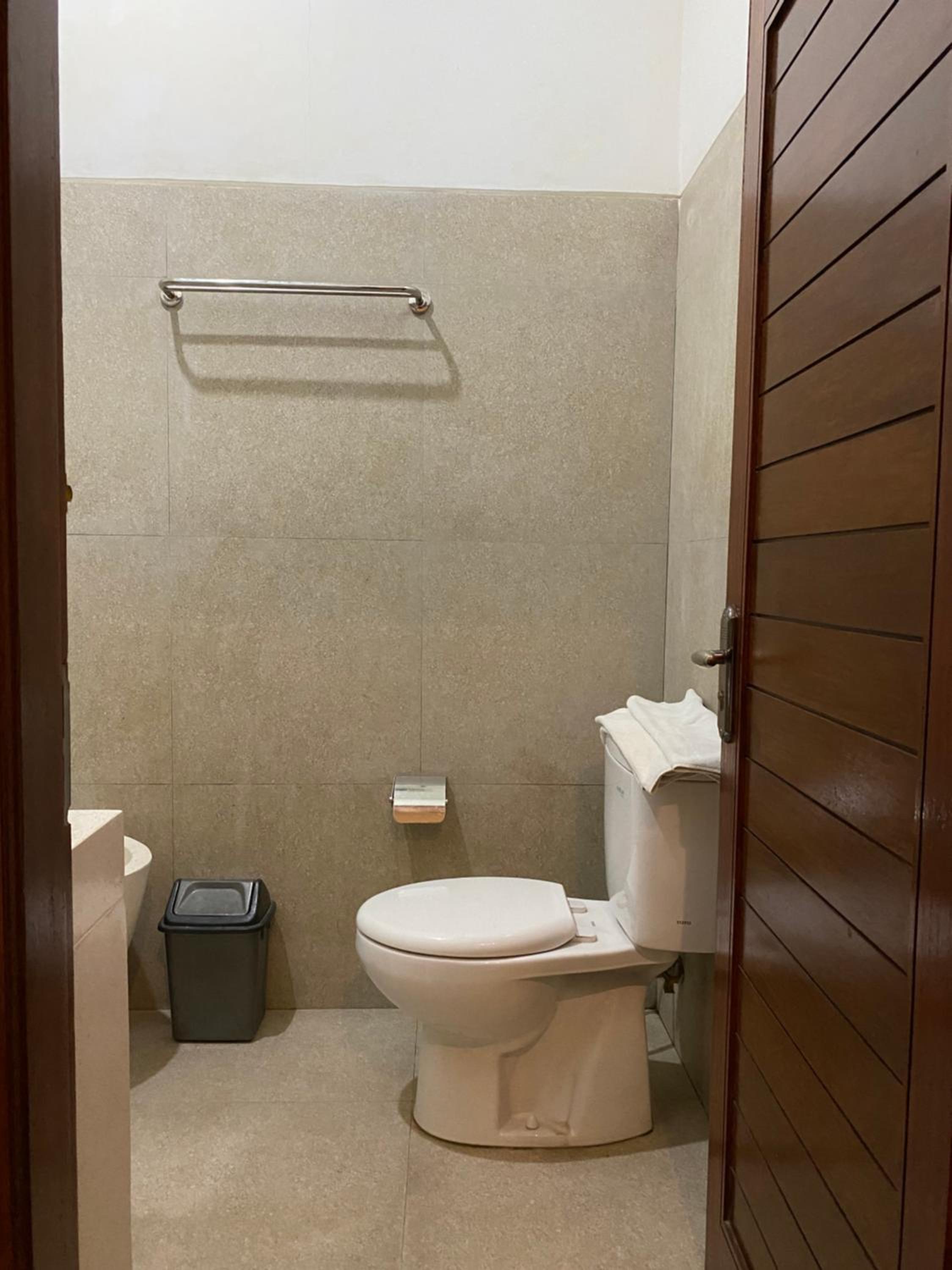 Double Room with Private Bathroom photo 2