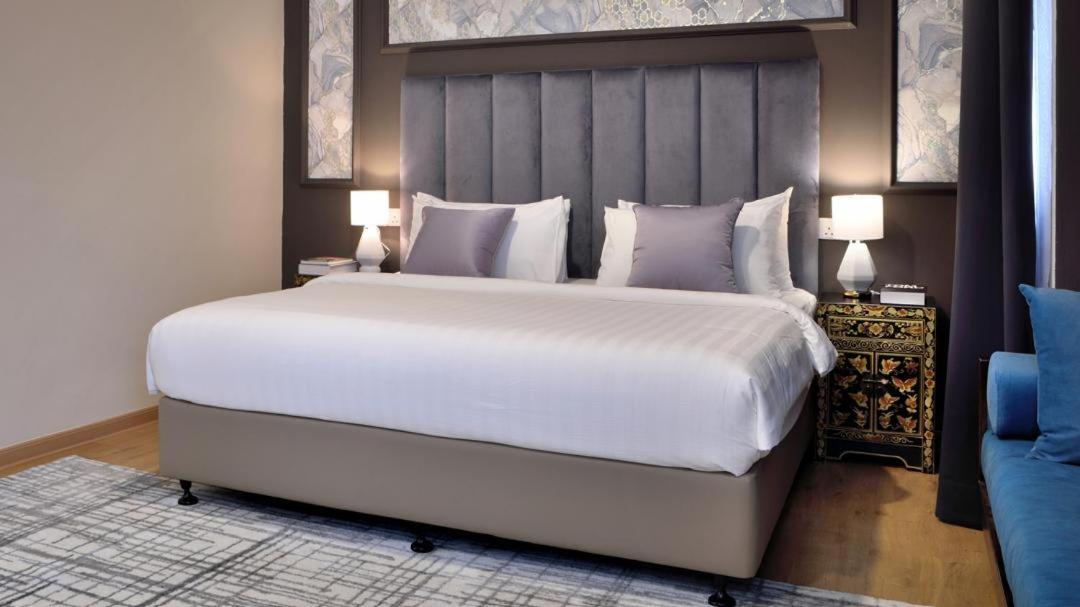Heritage View Deluxe King - Photo 5