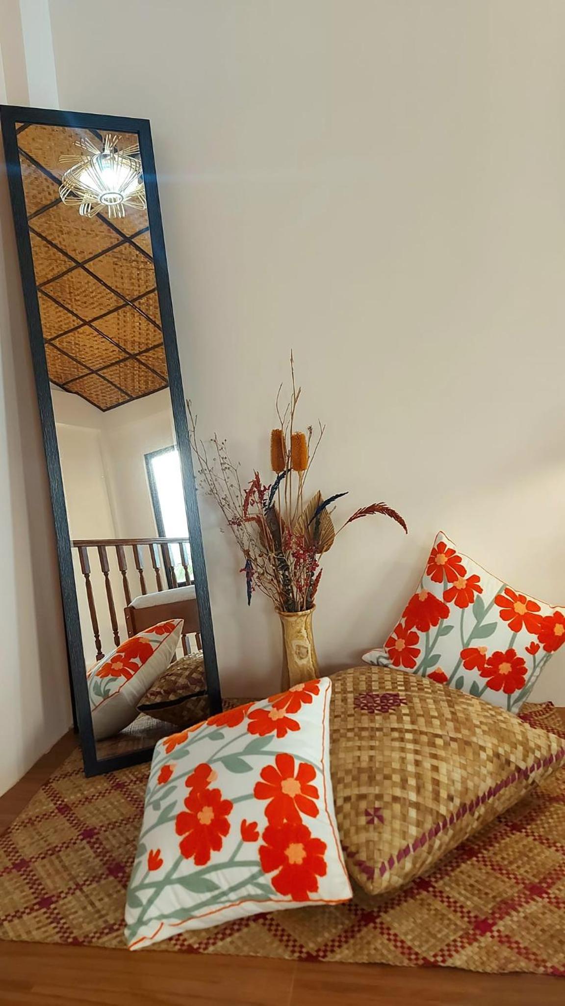 Deluxe Family Room photo 2